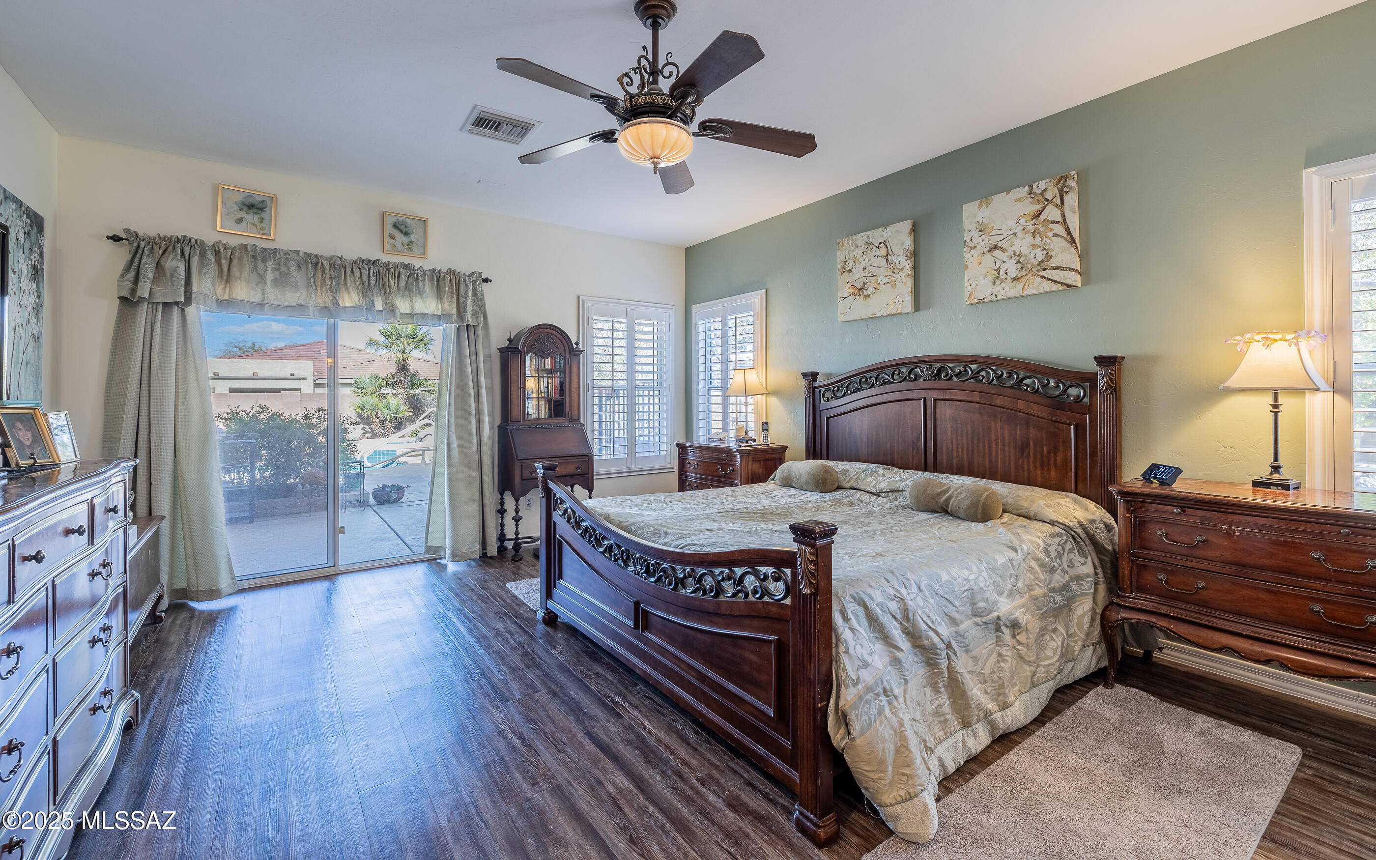 7636 W Granite Ridge Court