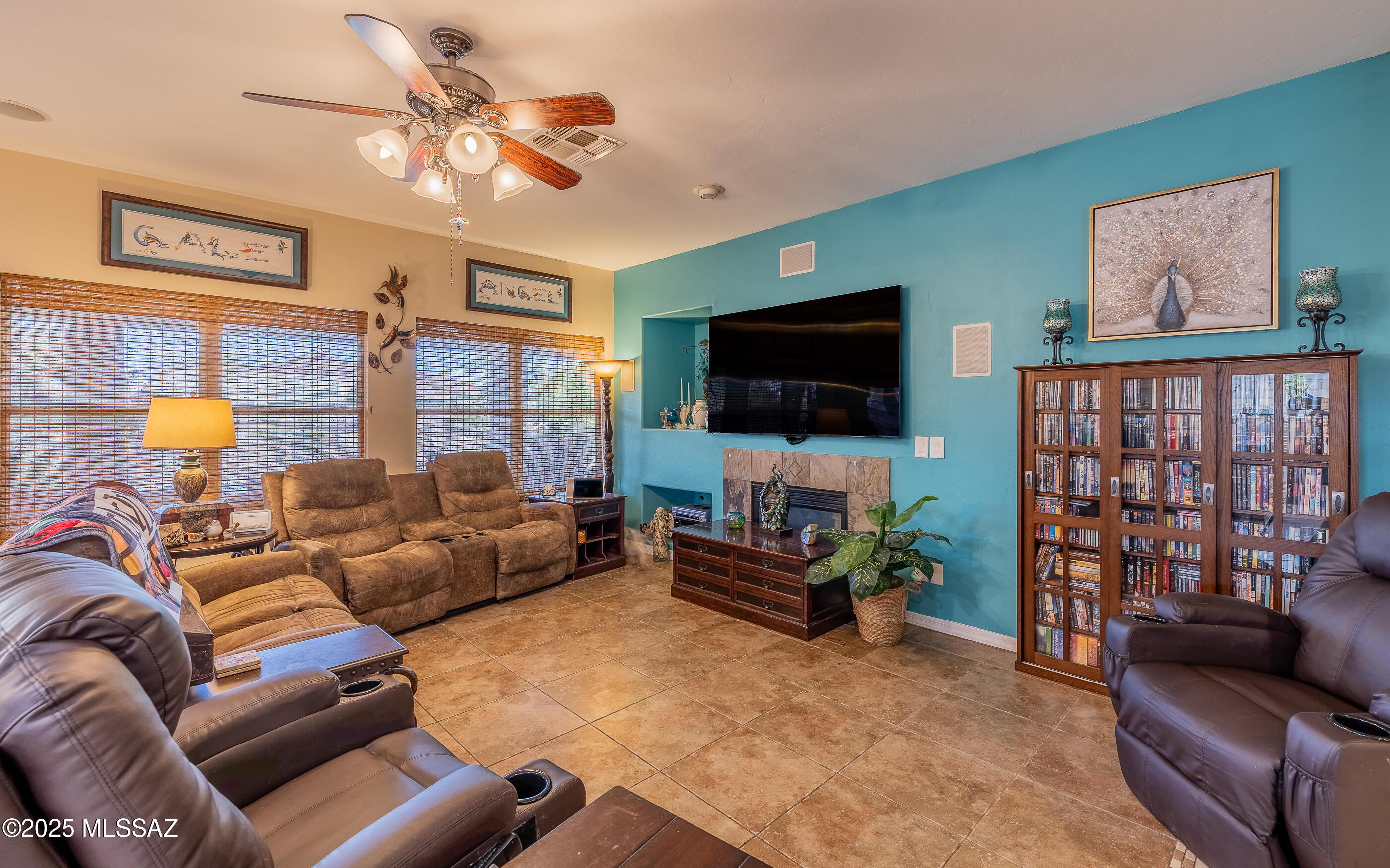 7636 W Granite Ridge Court