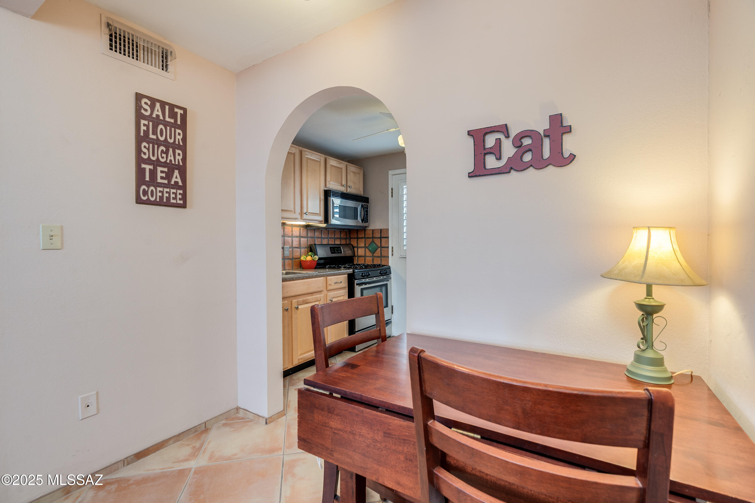 386 S Paseo Quinta Unit: D