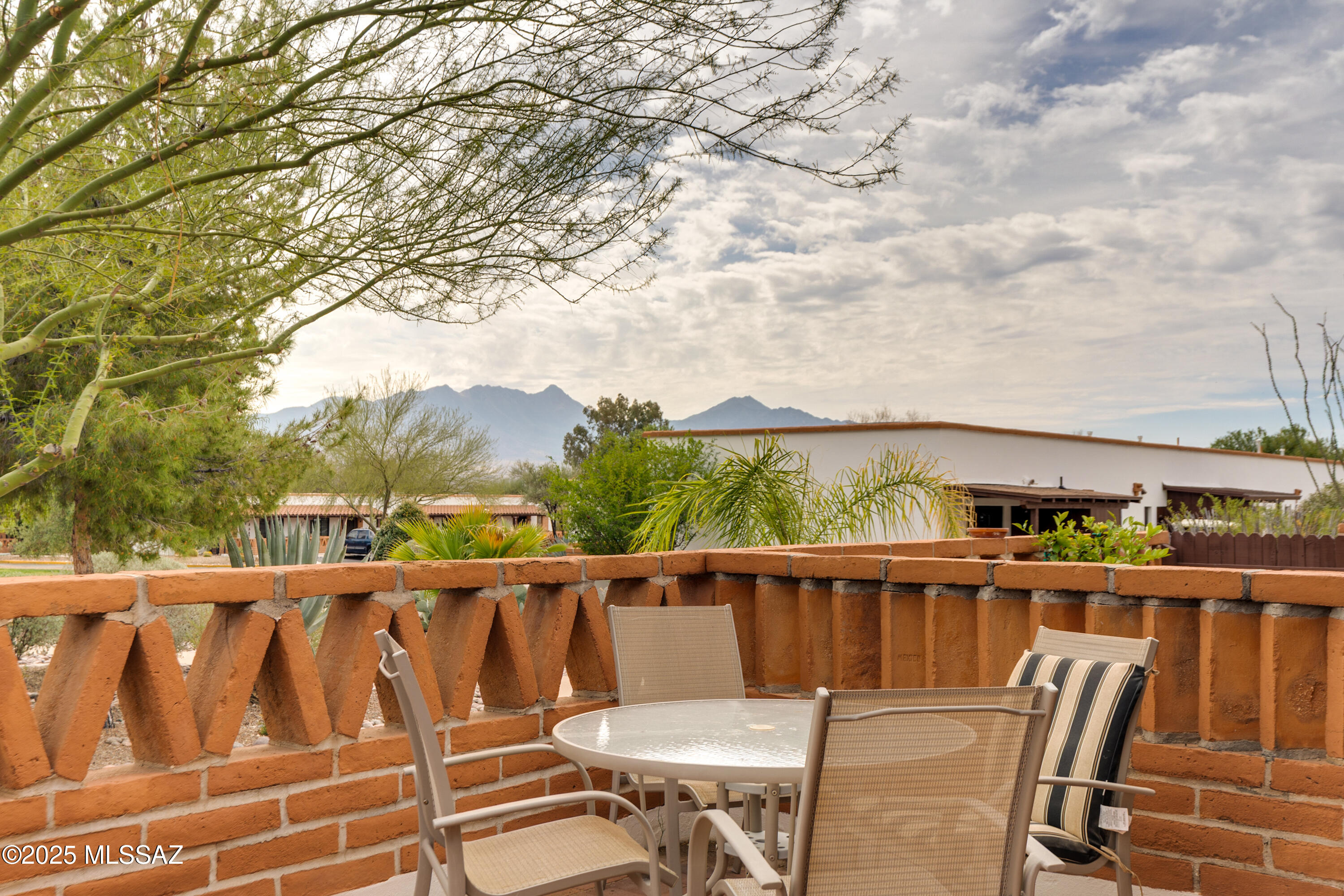 386 S Paseo Quinta Unit: D