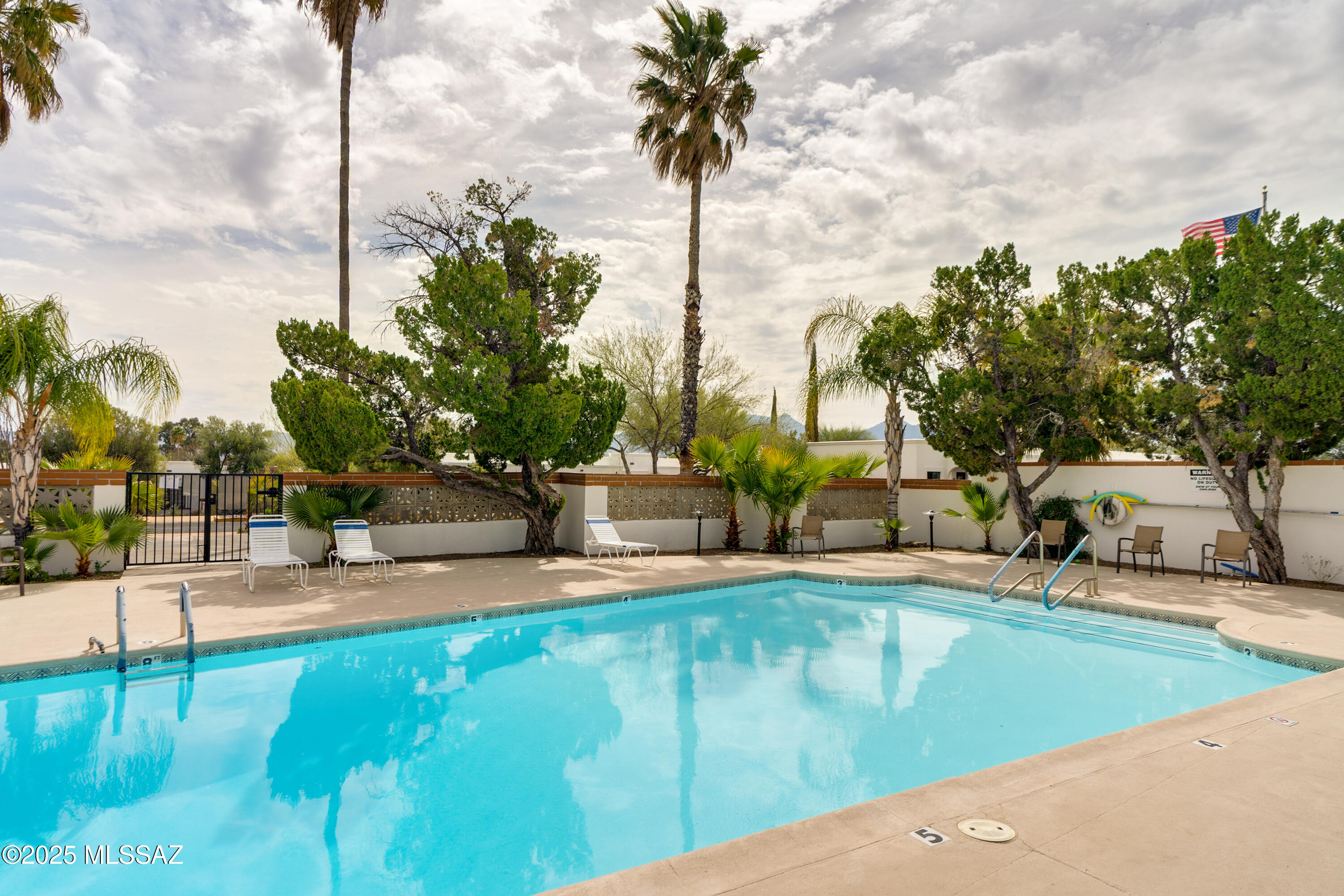 386 S Paseo Quinta Unit: D