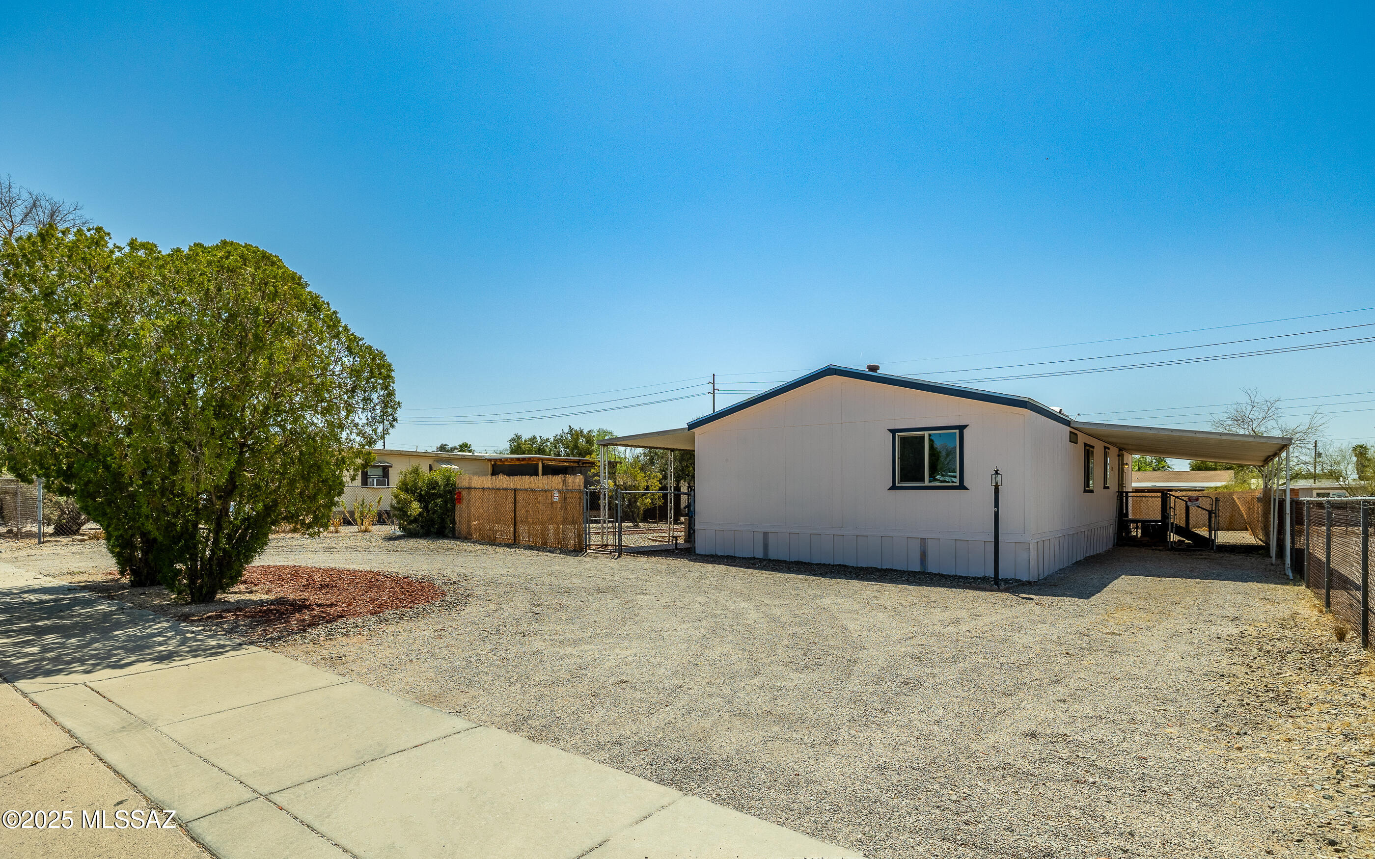 773 W Florence Street