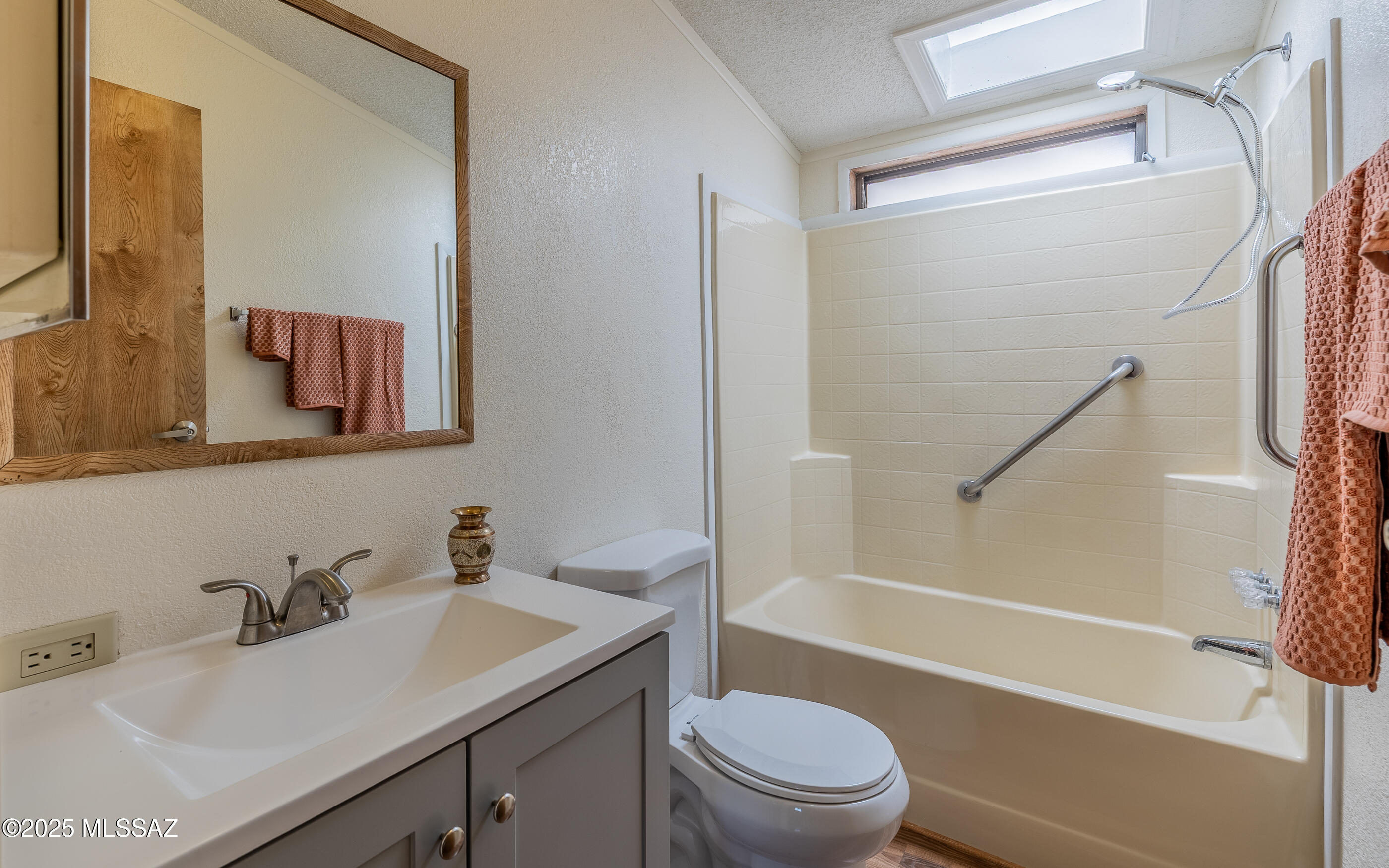 773 W Florence Street