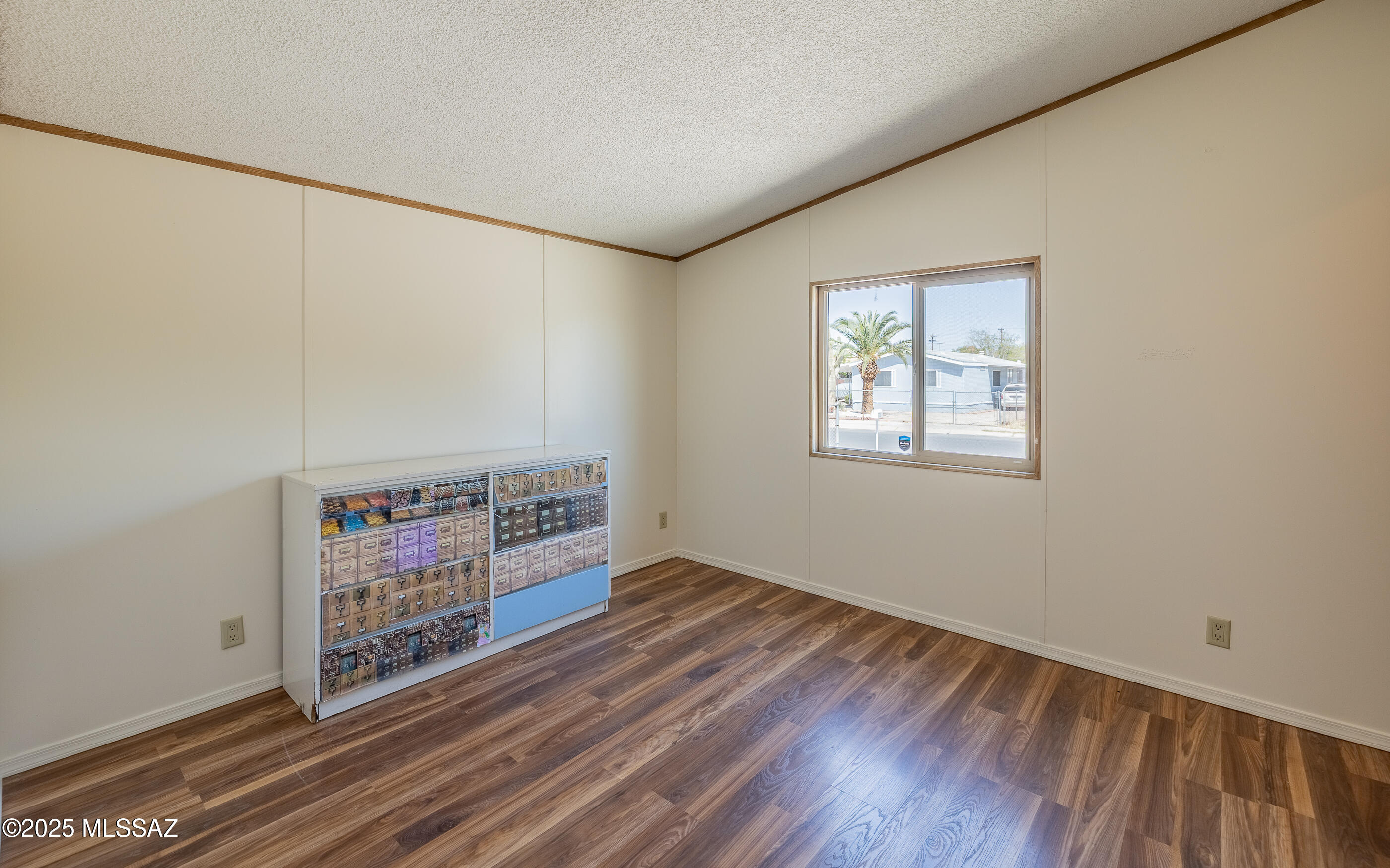 773 W Florence Street