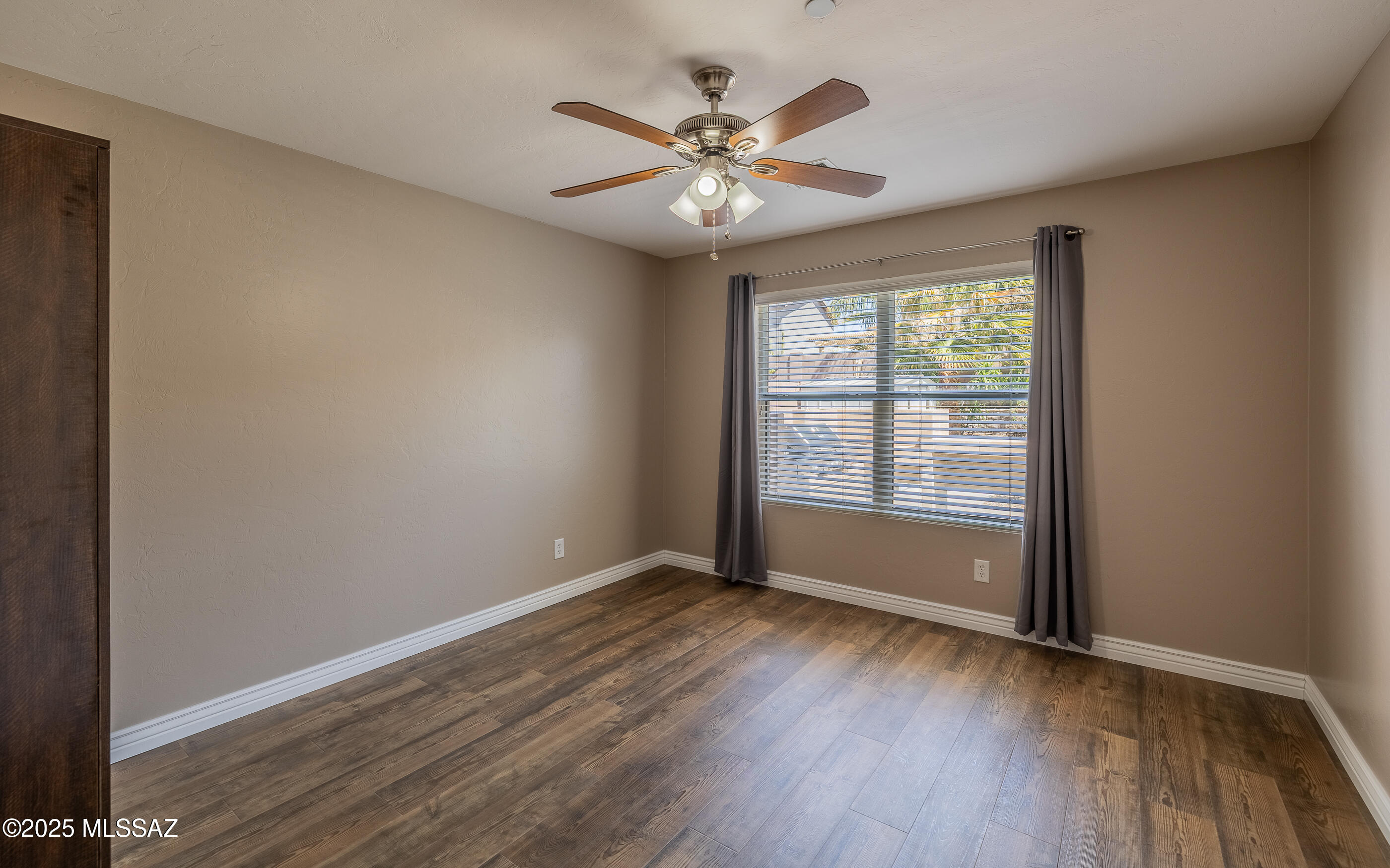 3561 E Farrier Drive