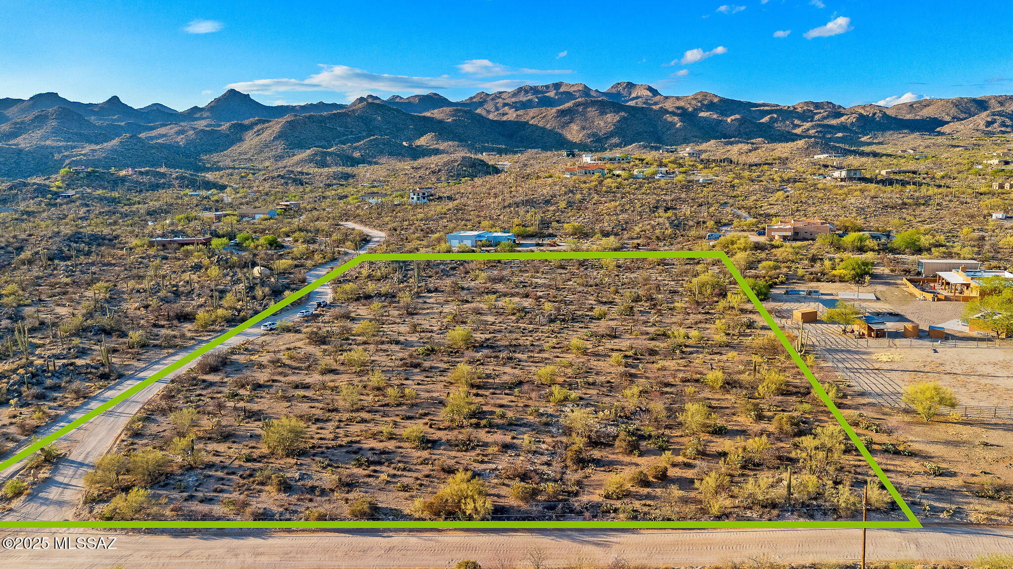 2676 W Cougar Canyon Trail