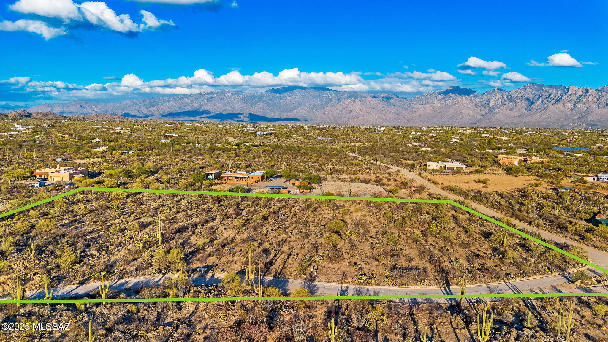 2676 W Cougar Canyon Trail