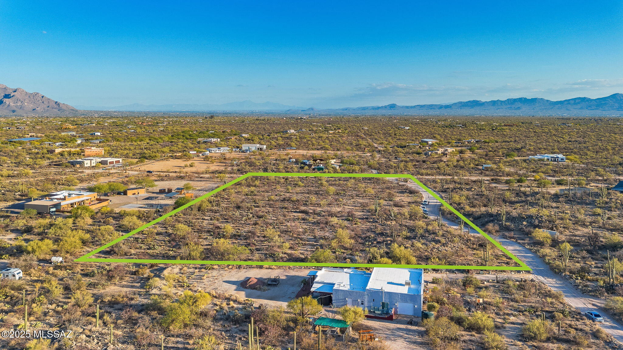 2676 W Cougar Canyon Trail