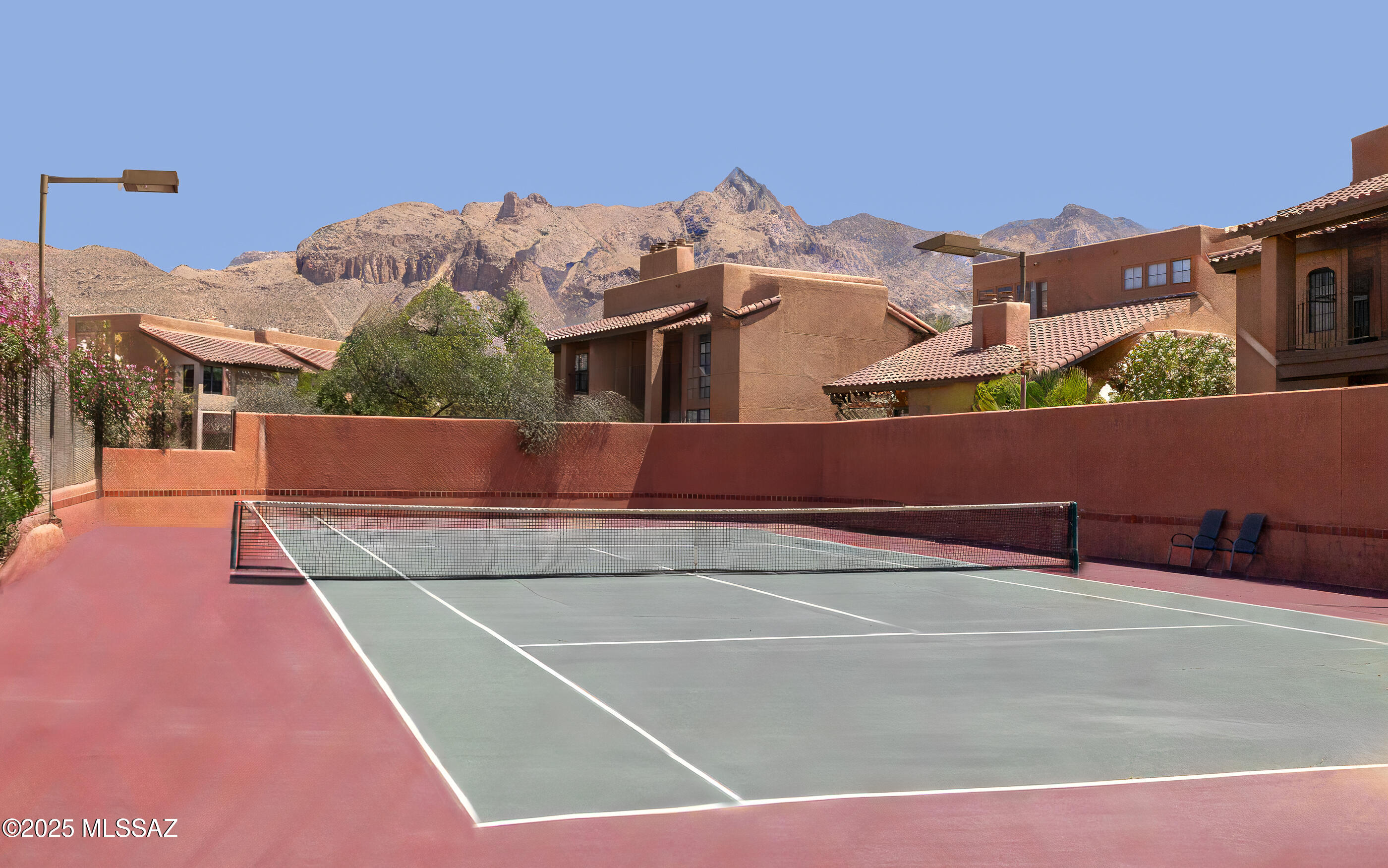 6651 N Campbell Avenue Unit: APT 133