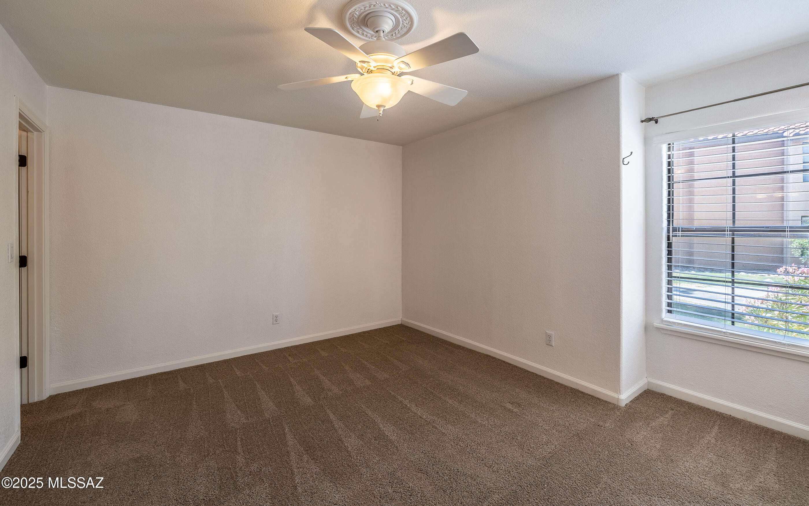 6651 N Campbell Avenue Unit: APT 133