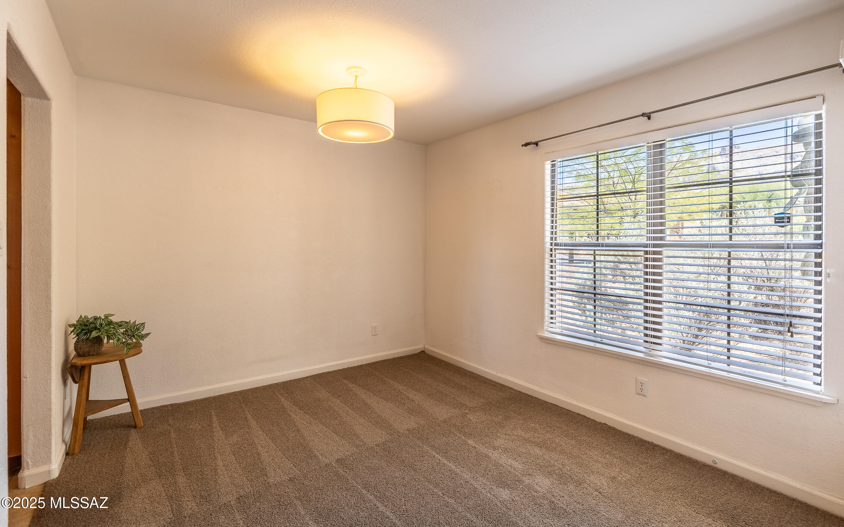 6651 N Campbell Avenue Unit: APT 133