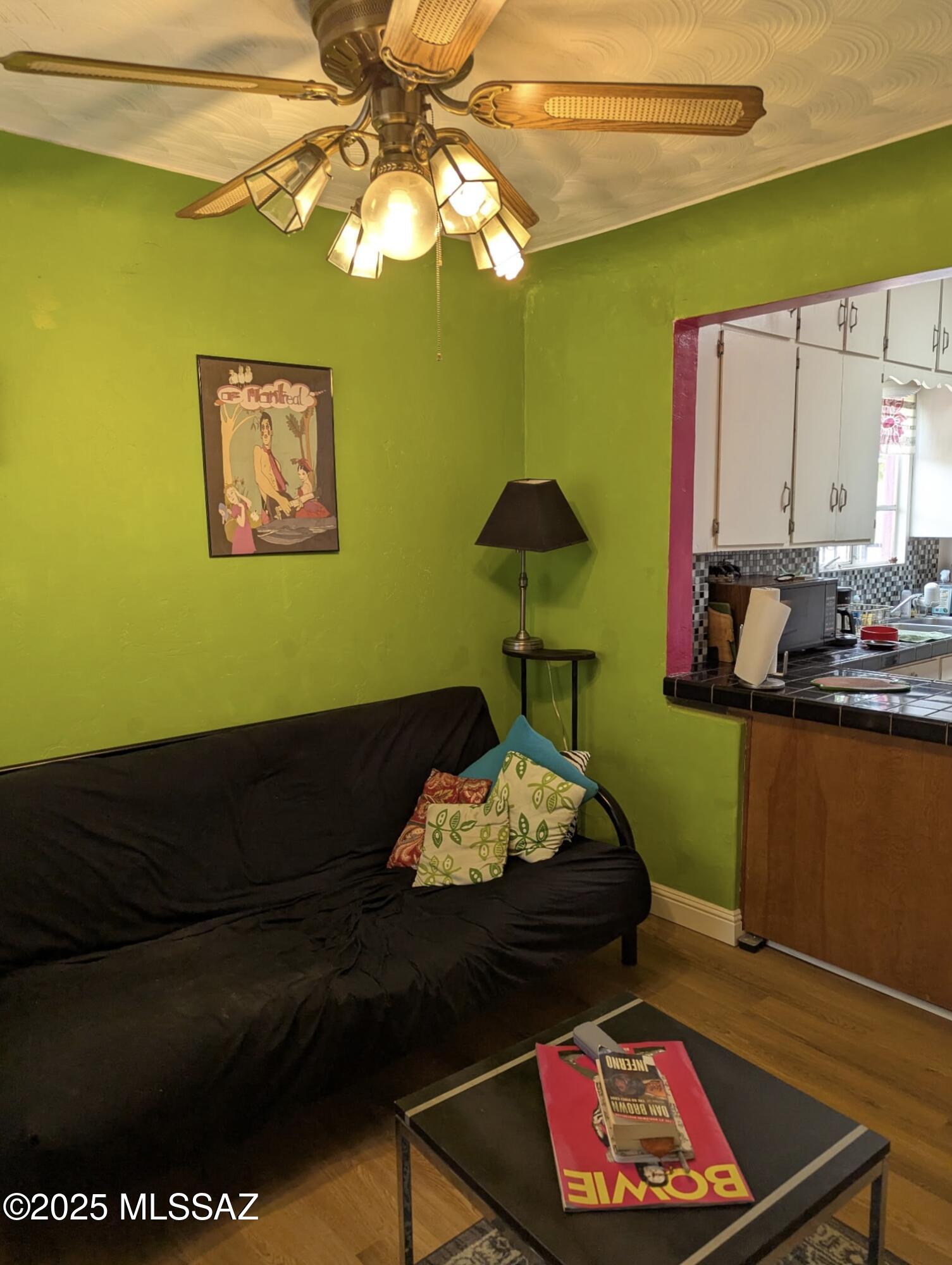 1036 S 4th Avenue