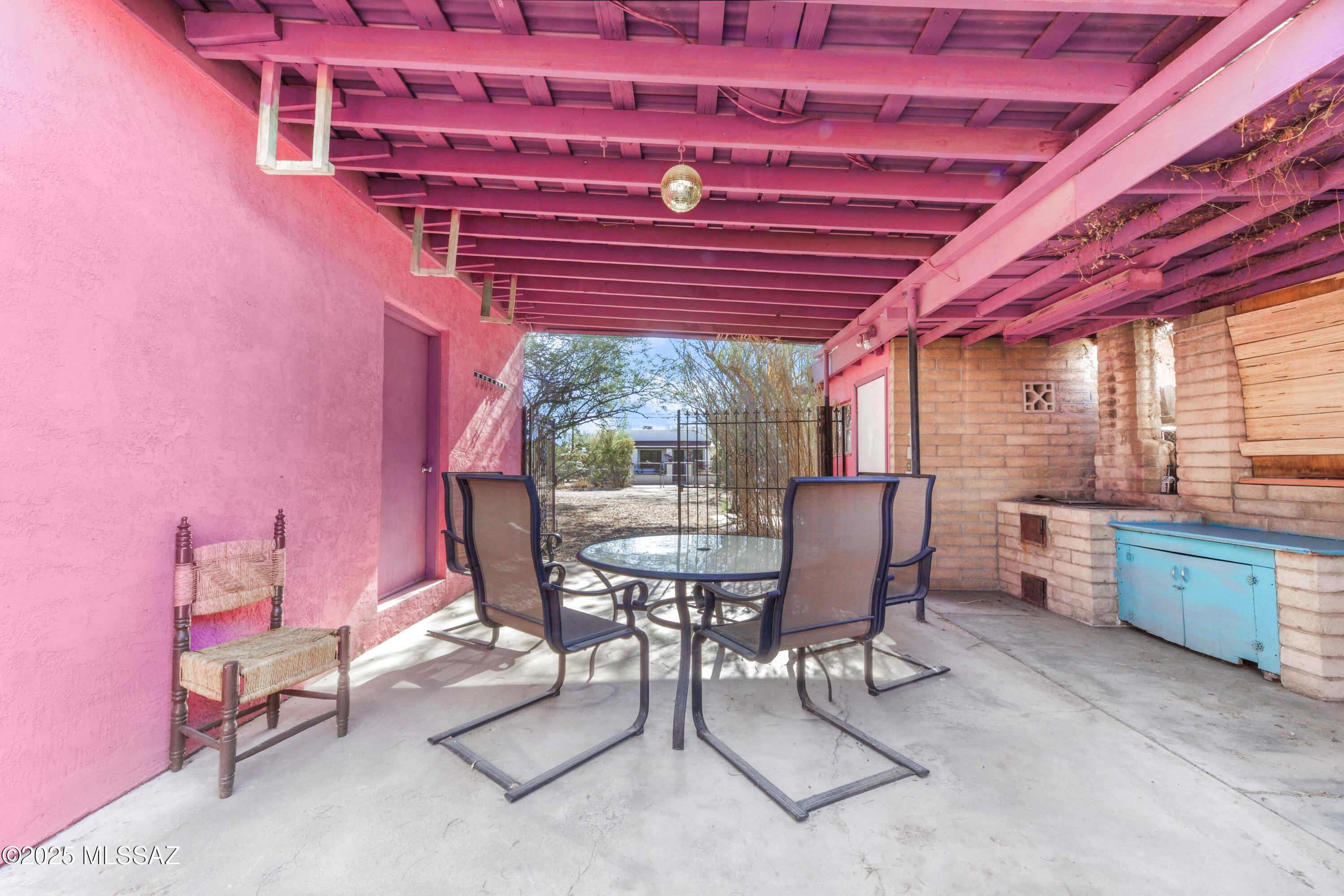 1036 S 4th Avenue