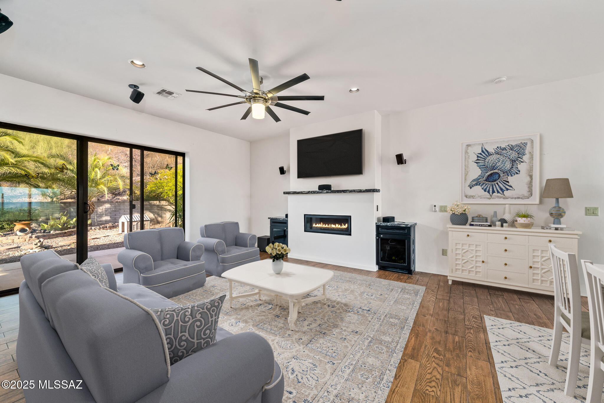 6440 N Mesa View Drive