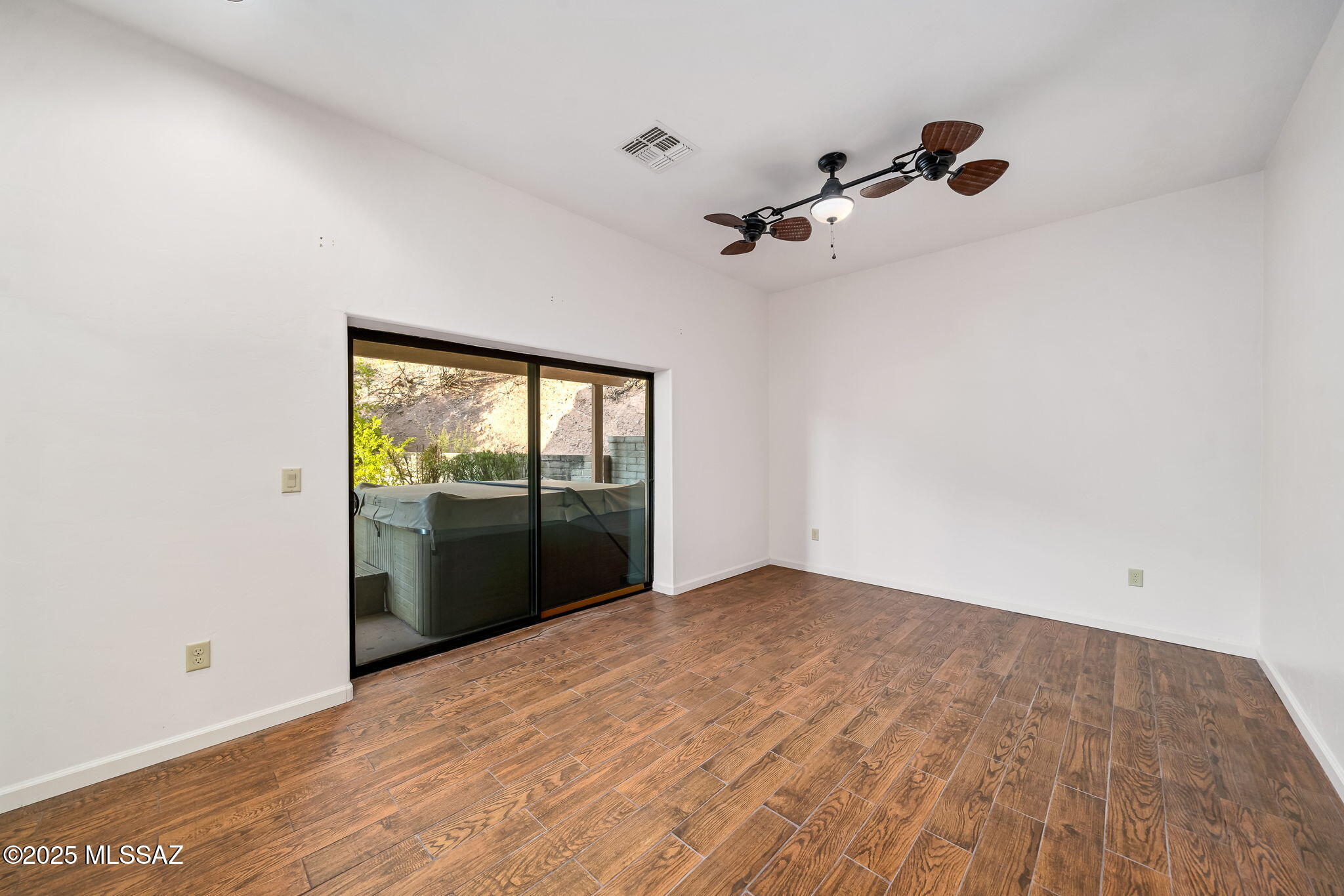 6440 N Mesa View Drive