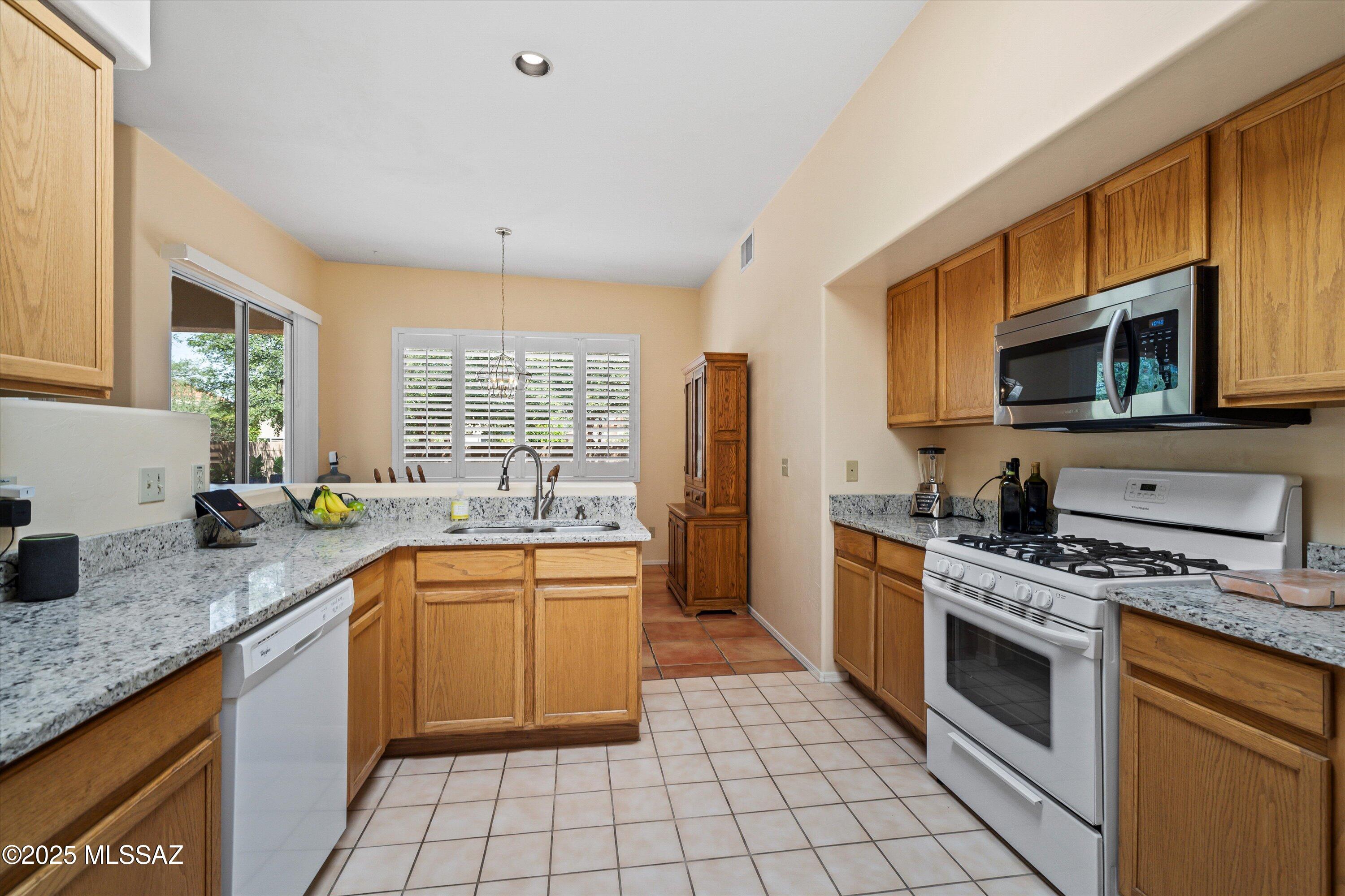 8847 E Desert Verbena Place