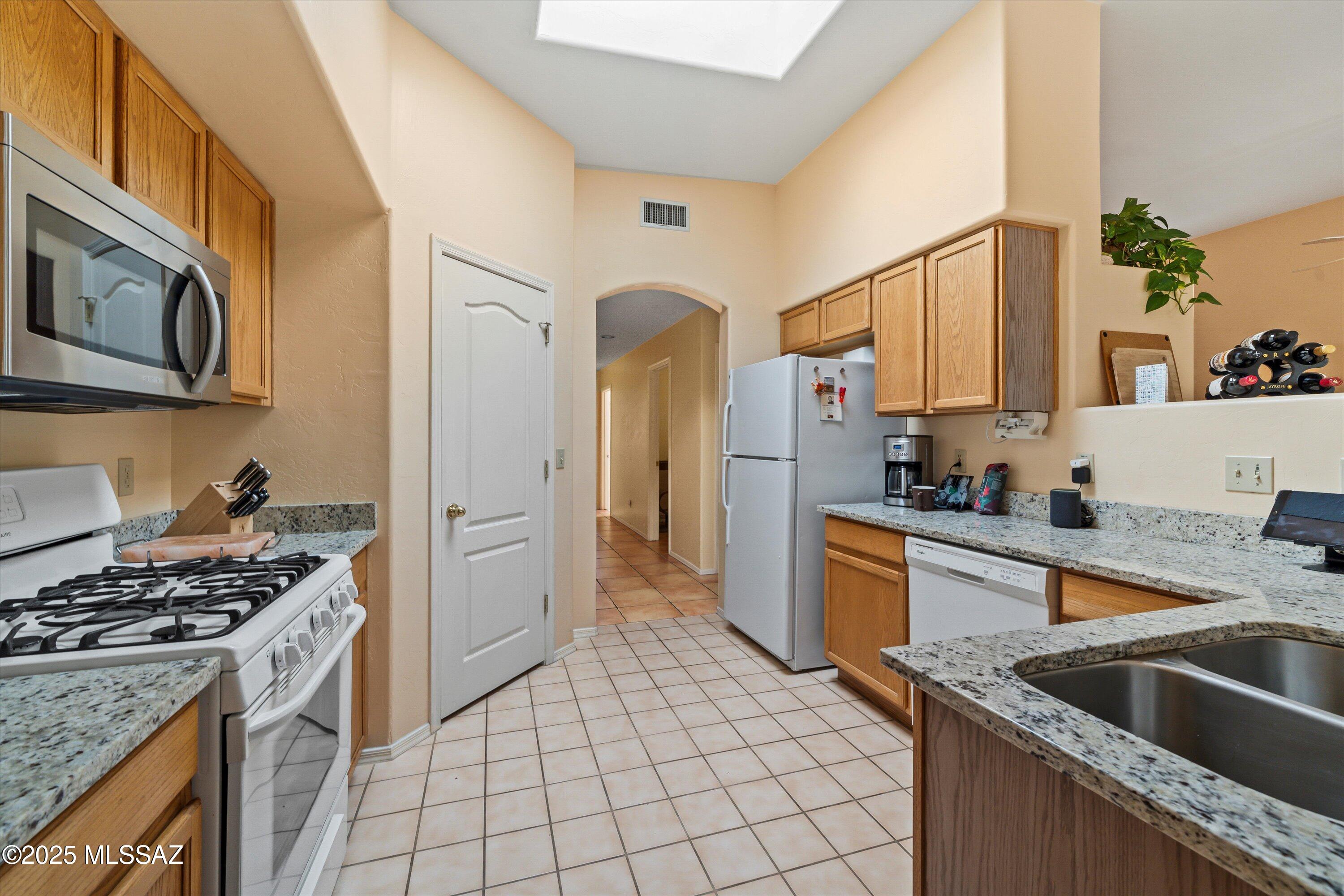 8847 E Desert Verbena Place