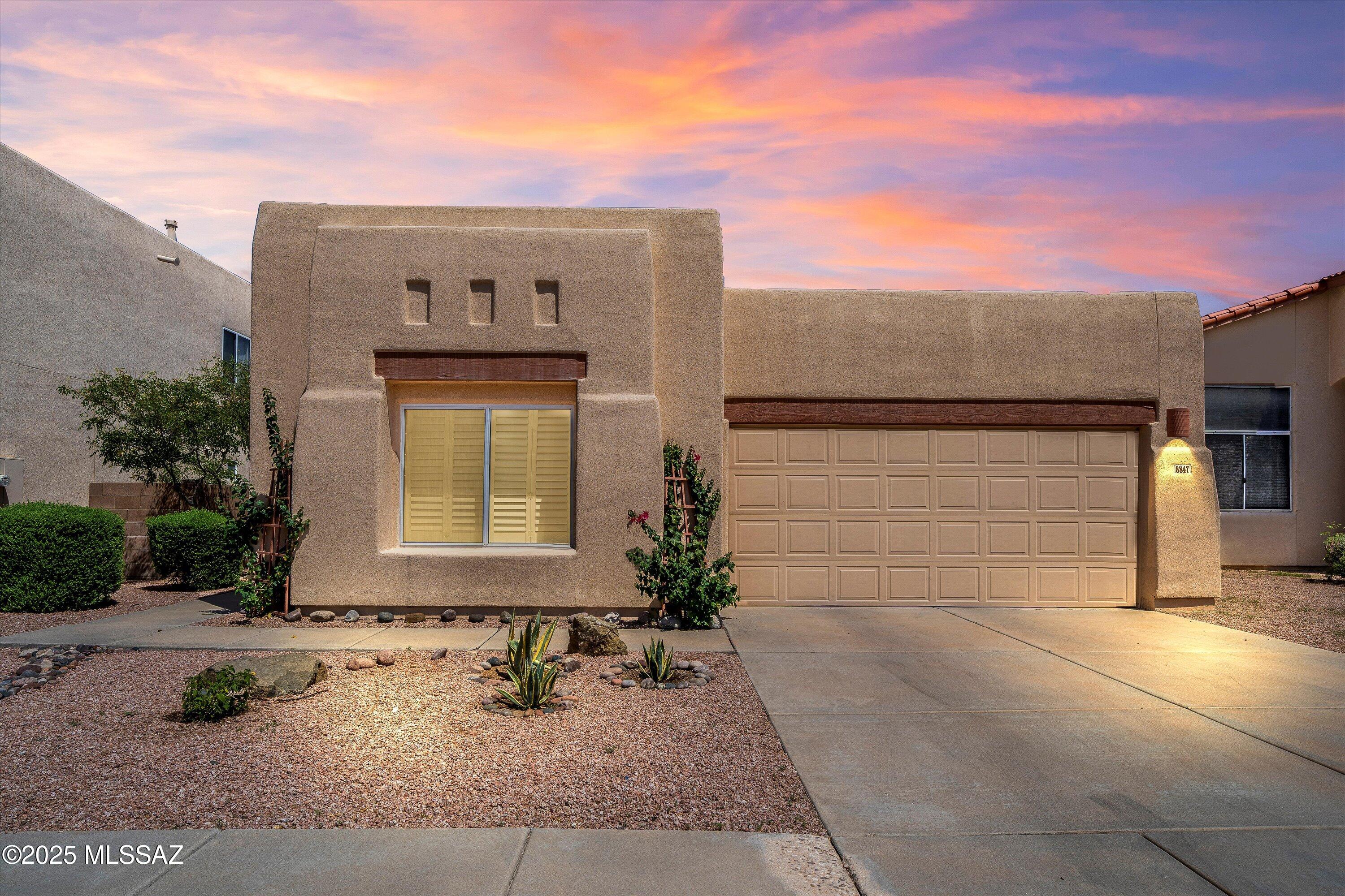8847 E Desert Verbena Place