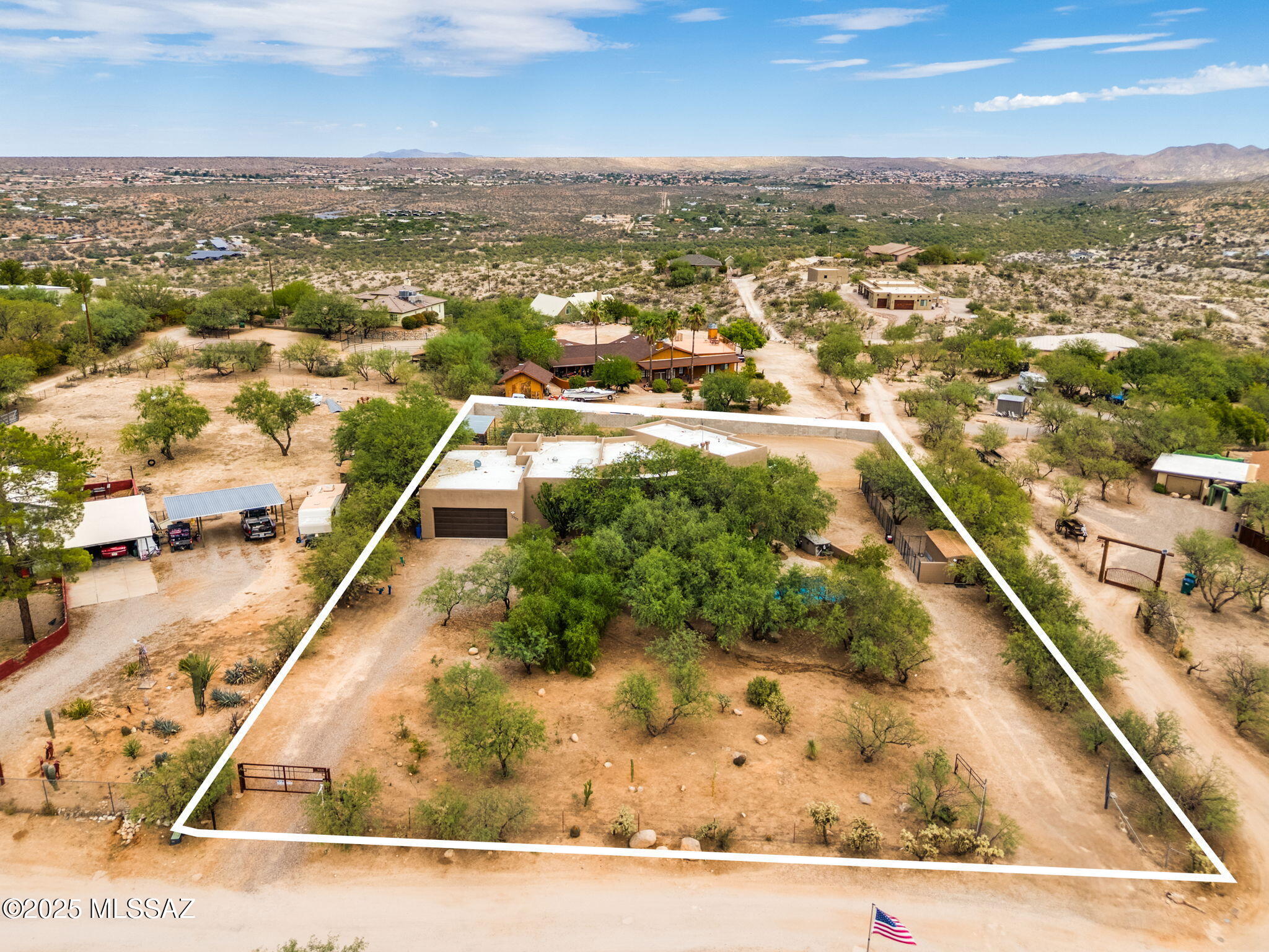 5335 E Cloud Nine Drive