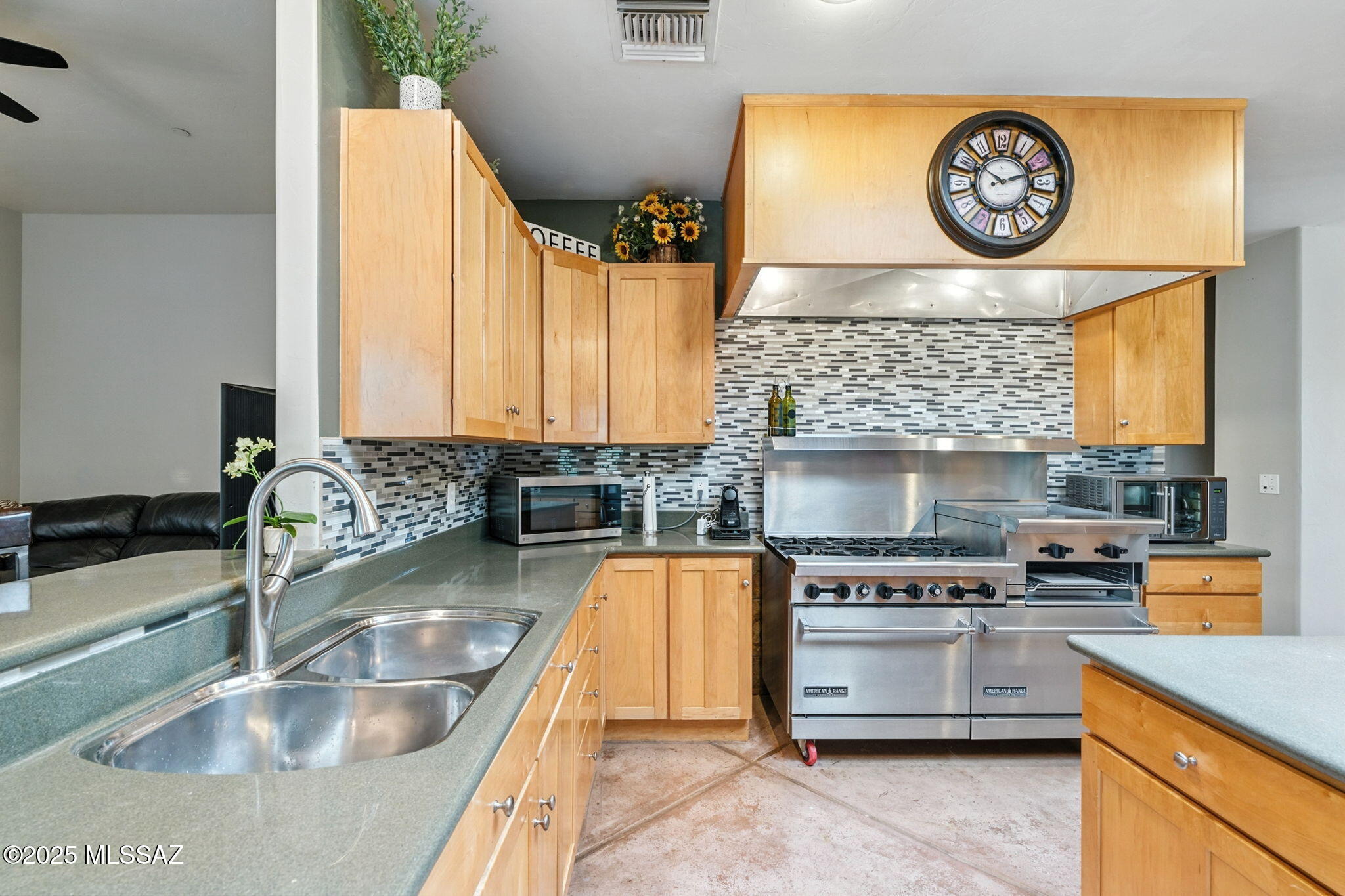 5335 E Cloud Nine Drive