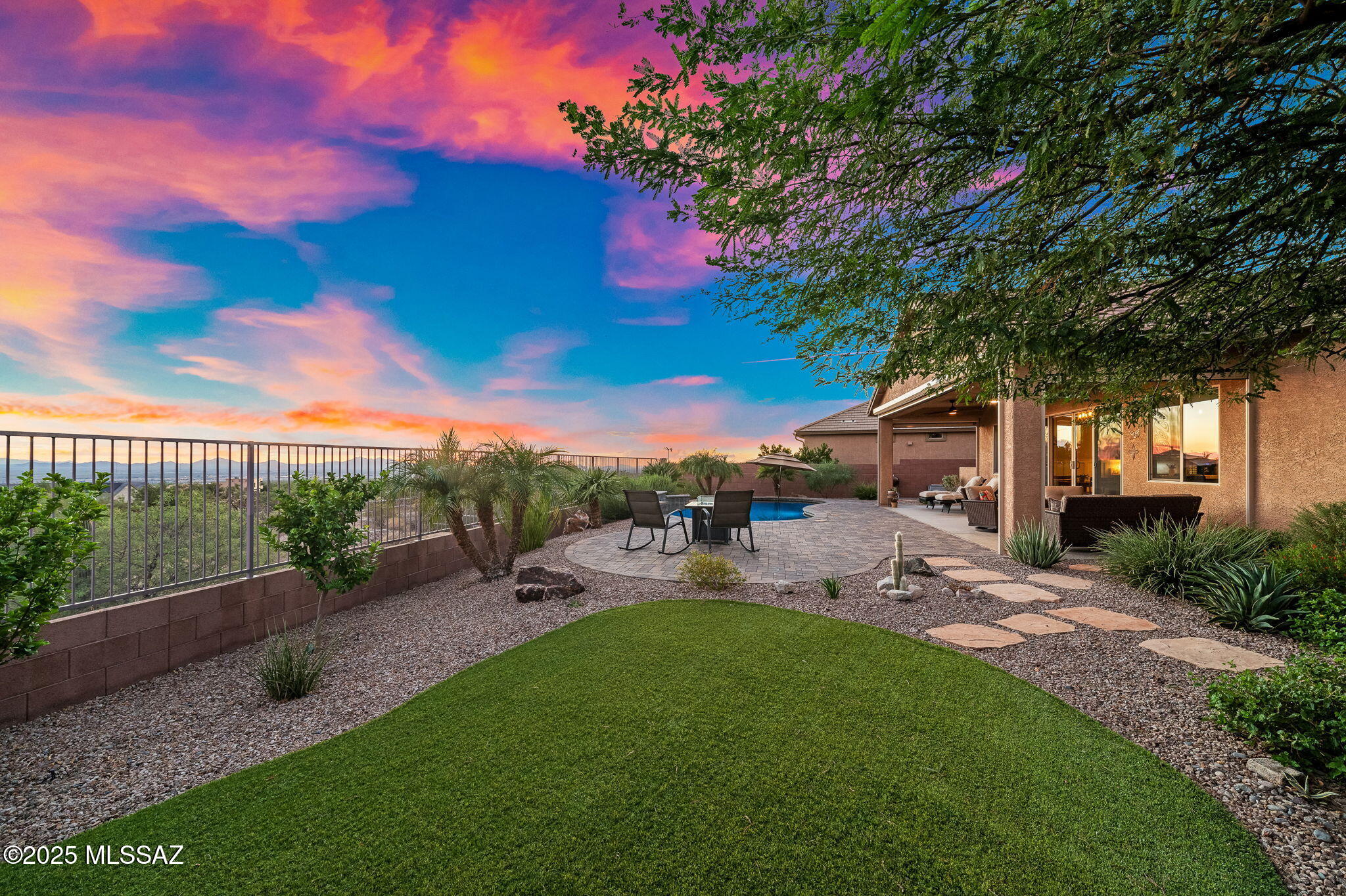 5495 W Bajada Drive