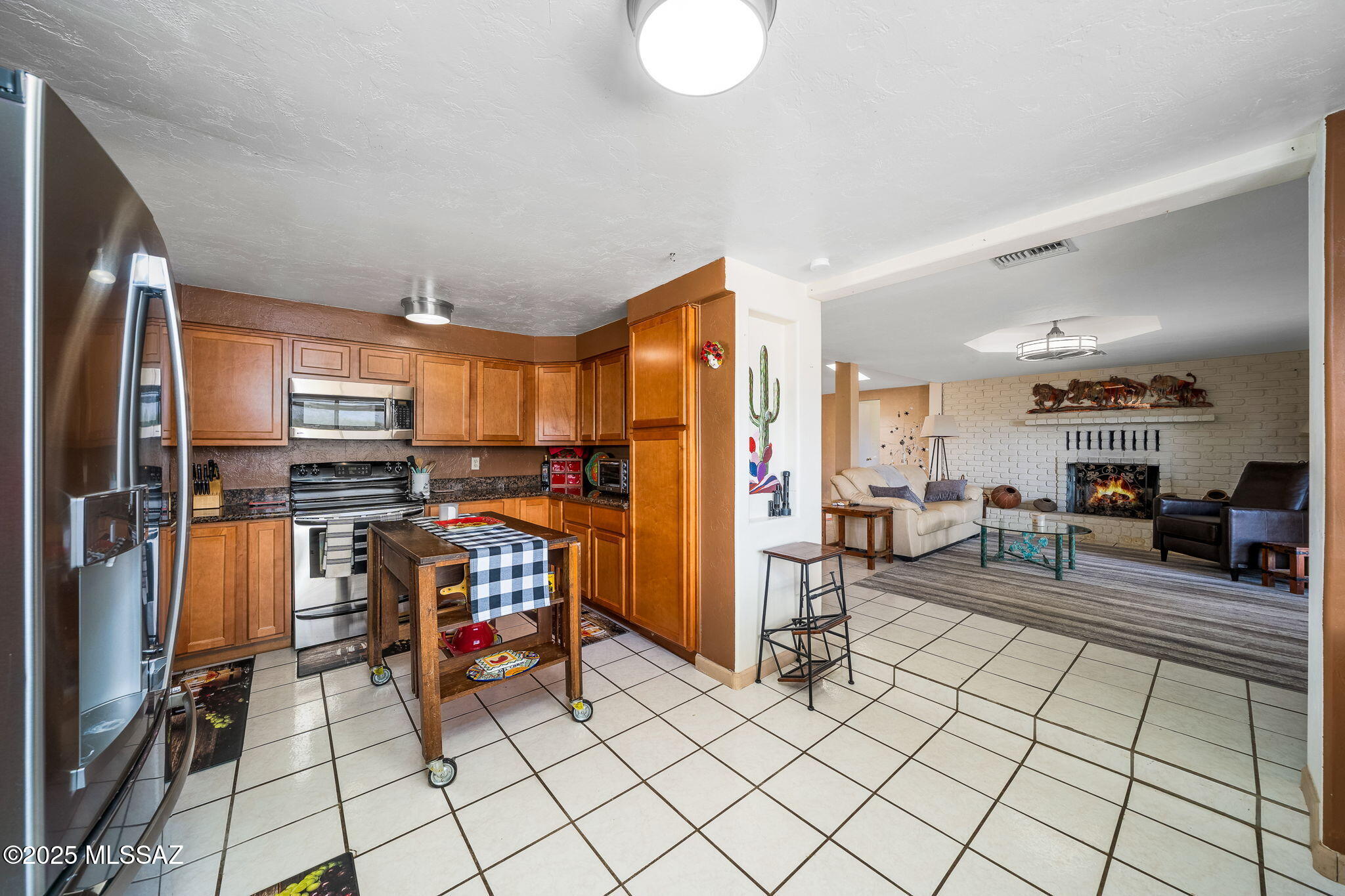 2350 W Sunkist Road