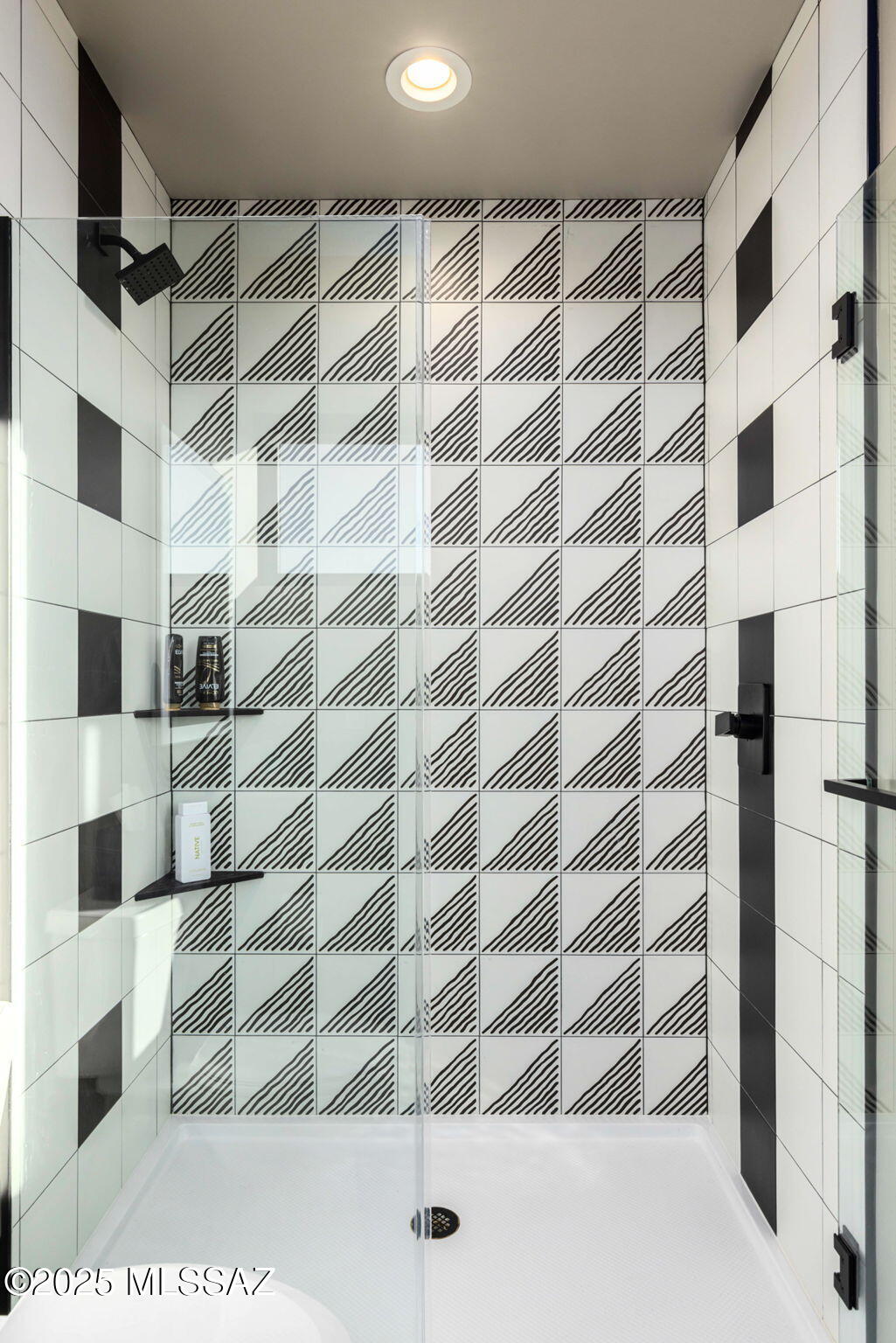 5901 W El Camino Del Cerro