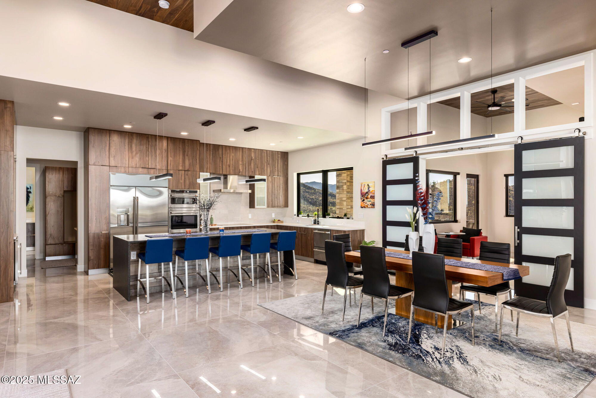 5901 W El Camino Del Cerro