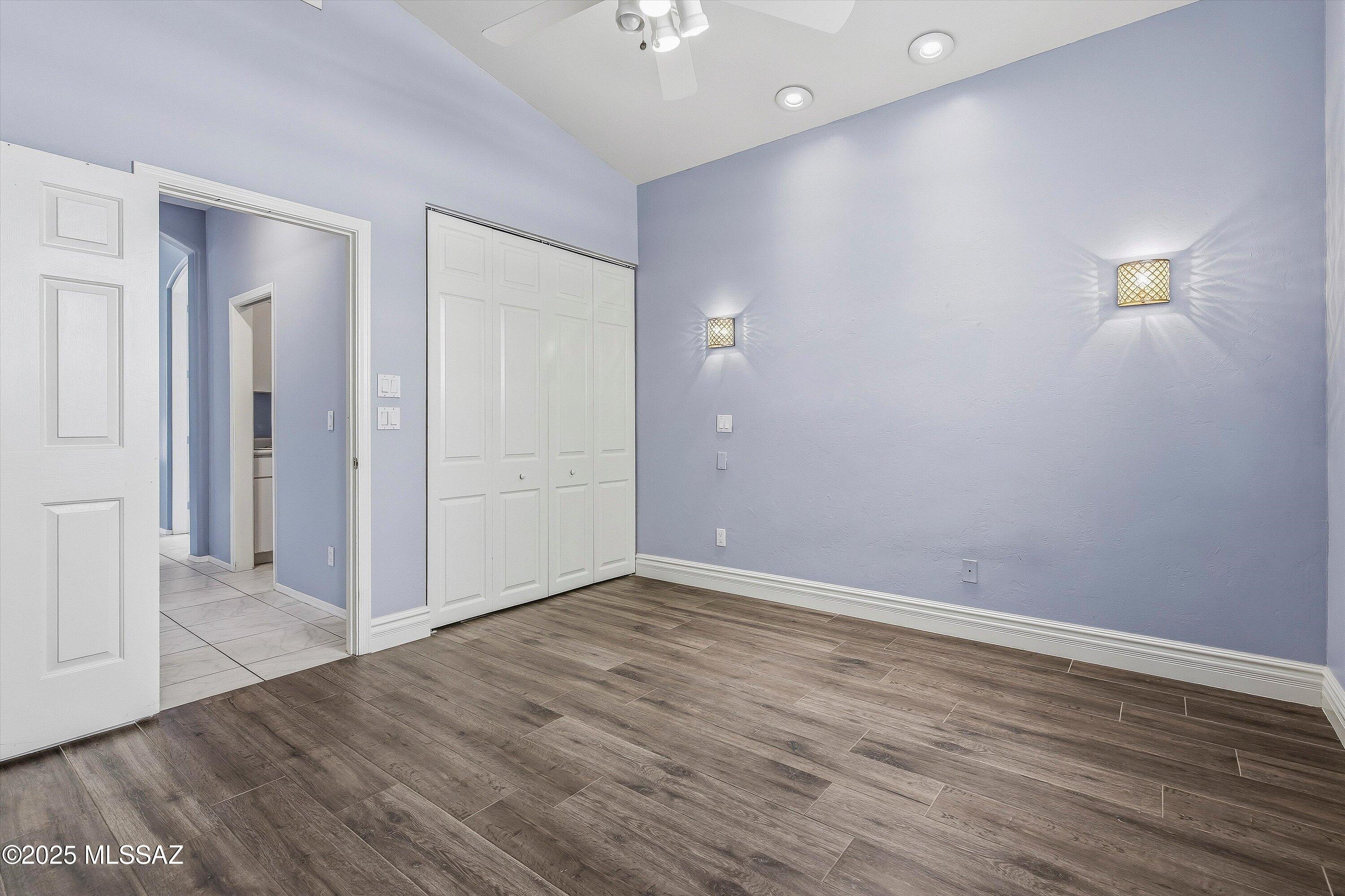 5914 N Golden Eagle Drive