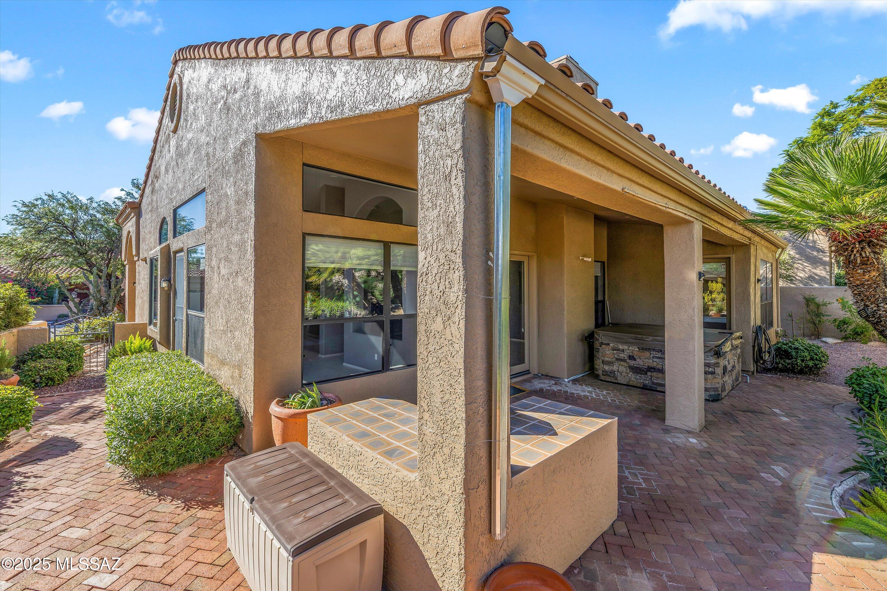 5914 N Golden Eagle Drive