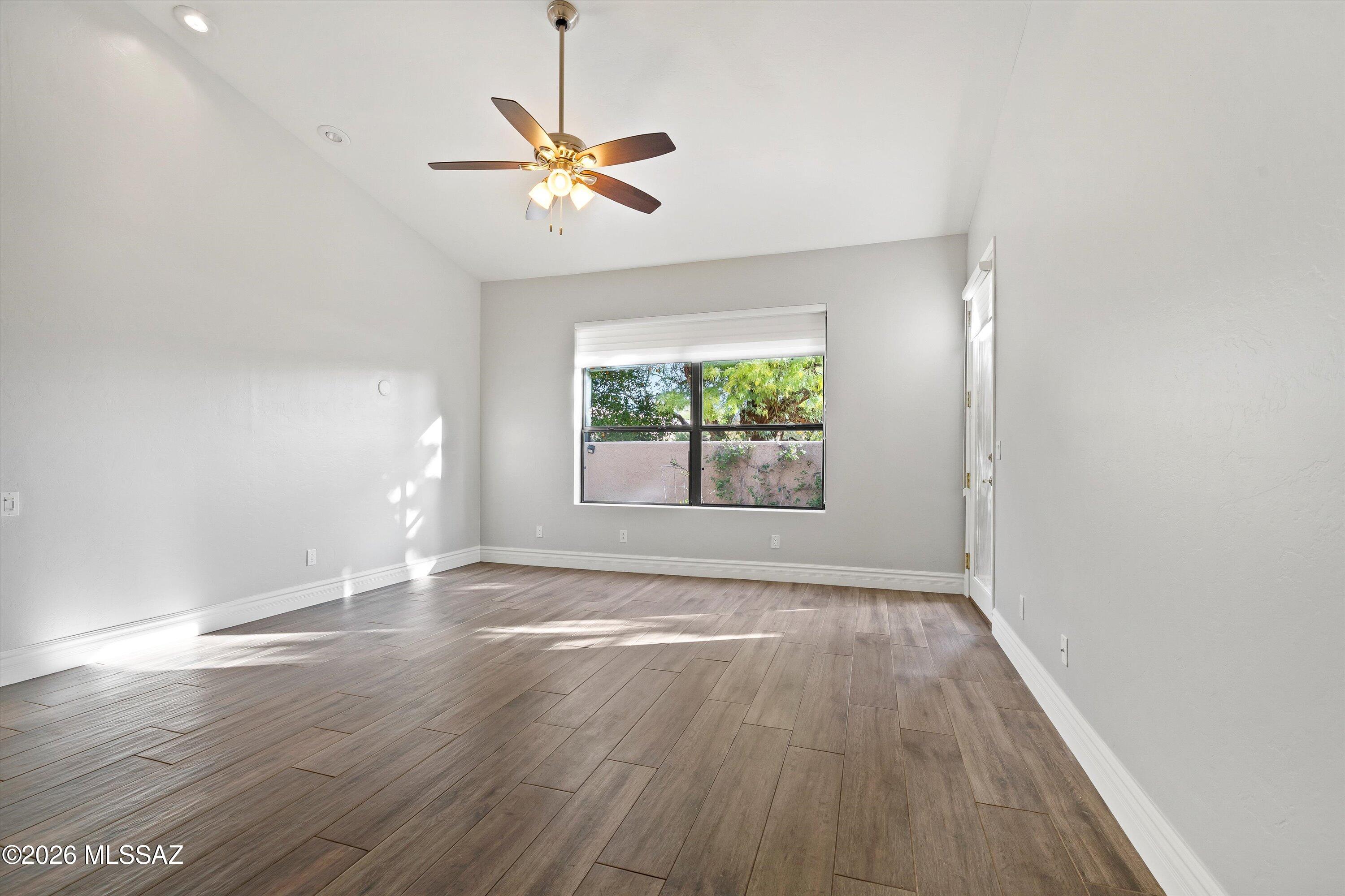 5914 N Golden Eagle Drive