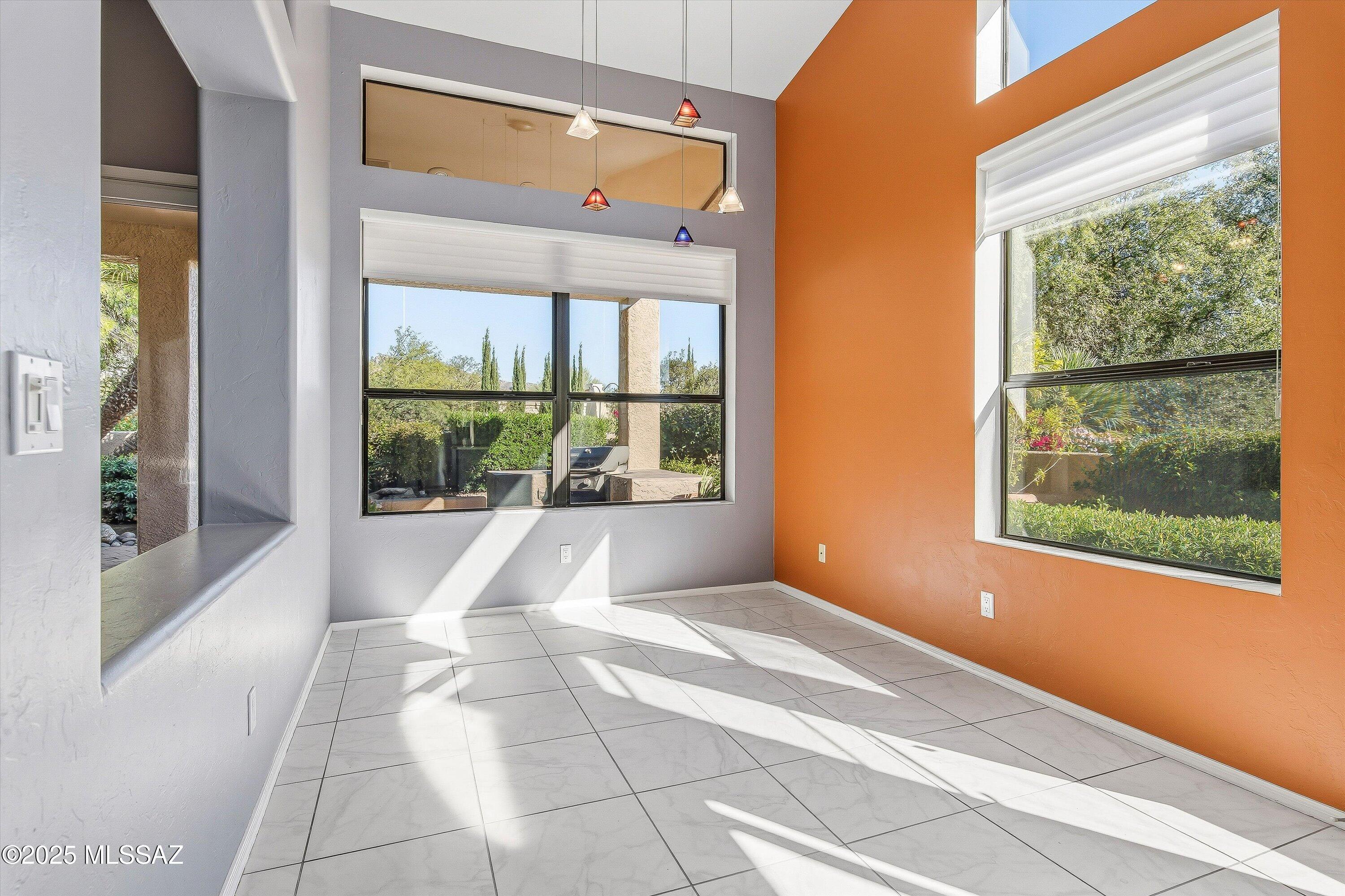 5914 N Golden Eagle Drive