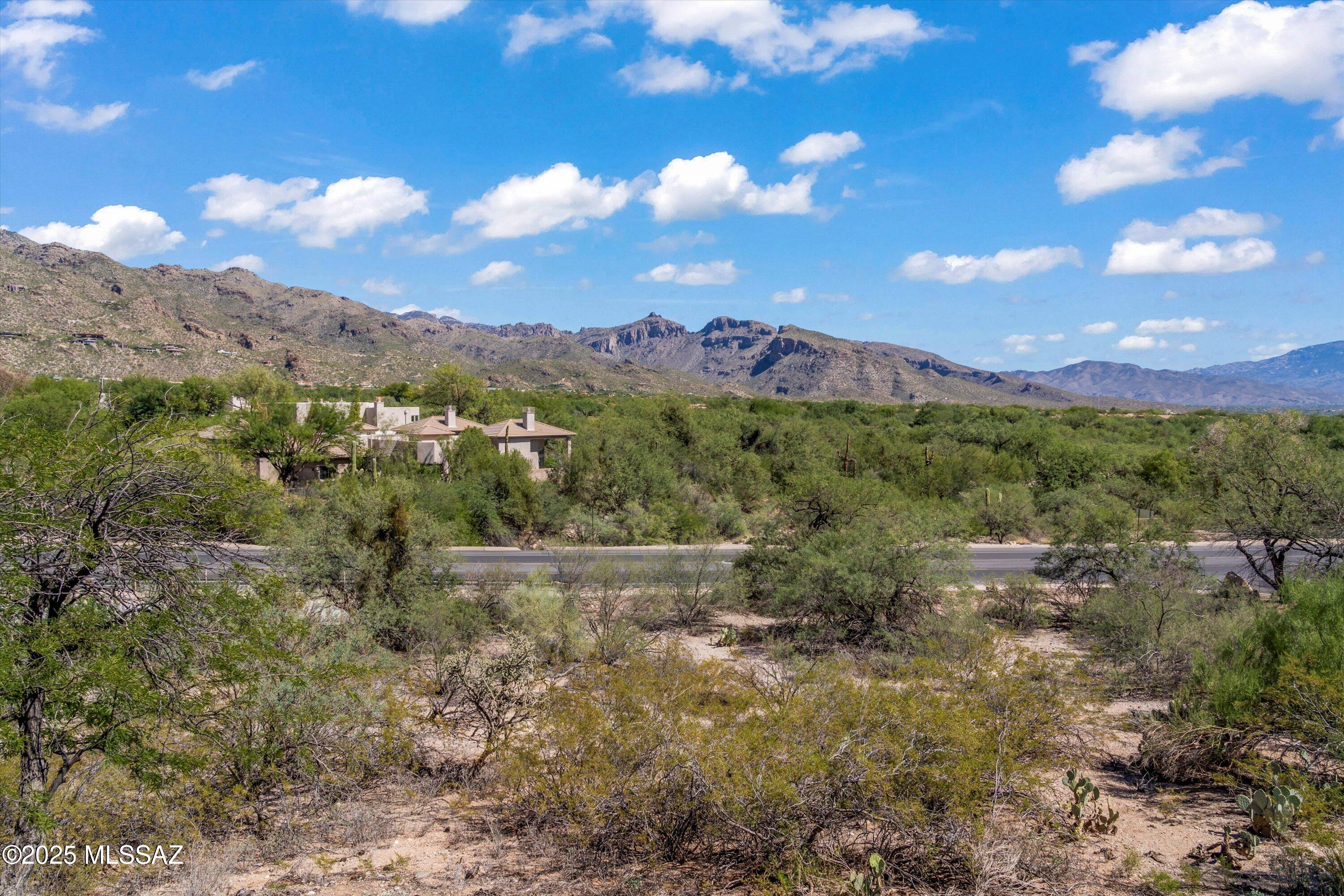 5855 N Kolb Road Unit: 1211