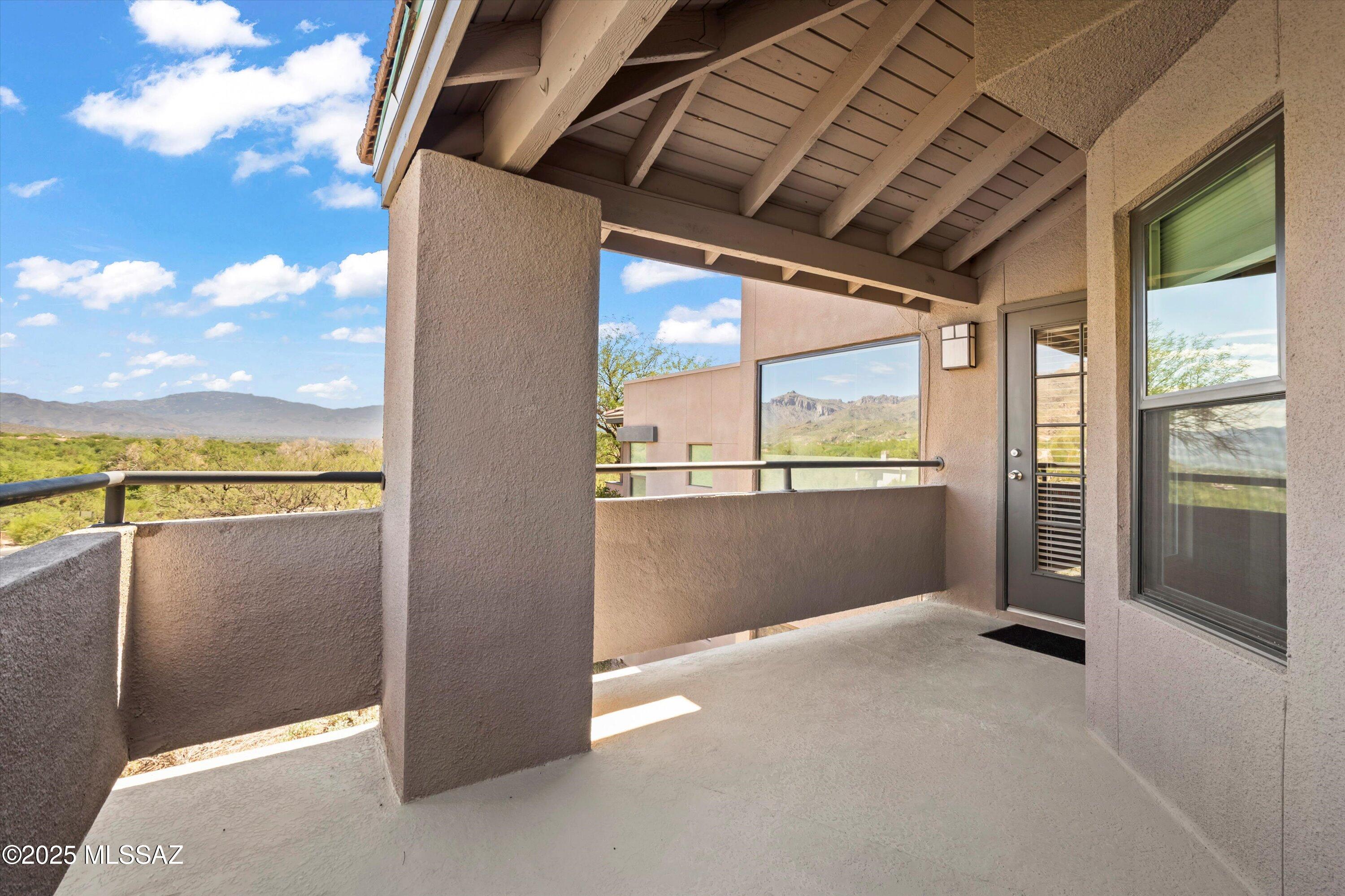 5855 N Kolb Road Unit: 1211