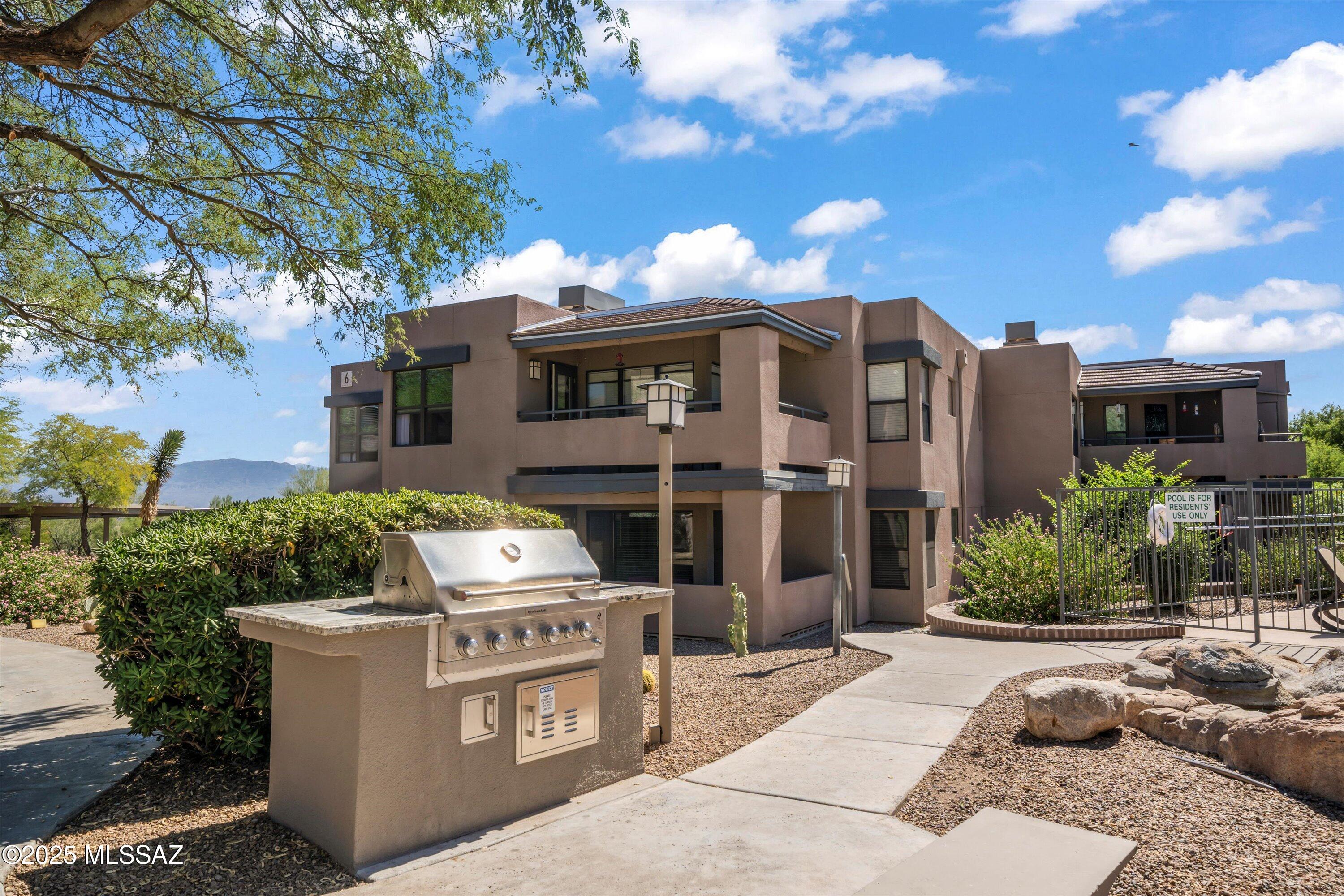 5855 N Kolb Road Unit: 1211