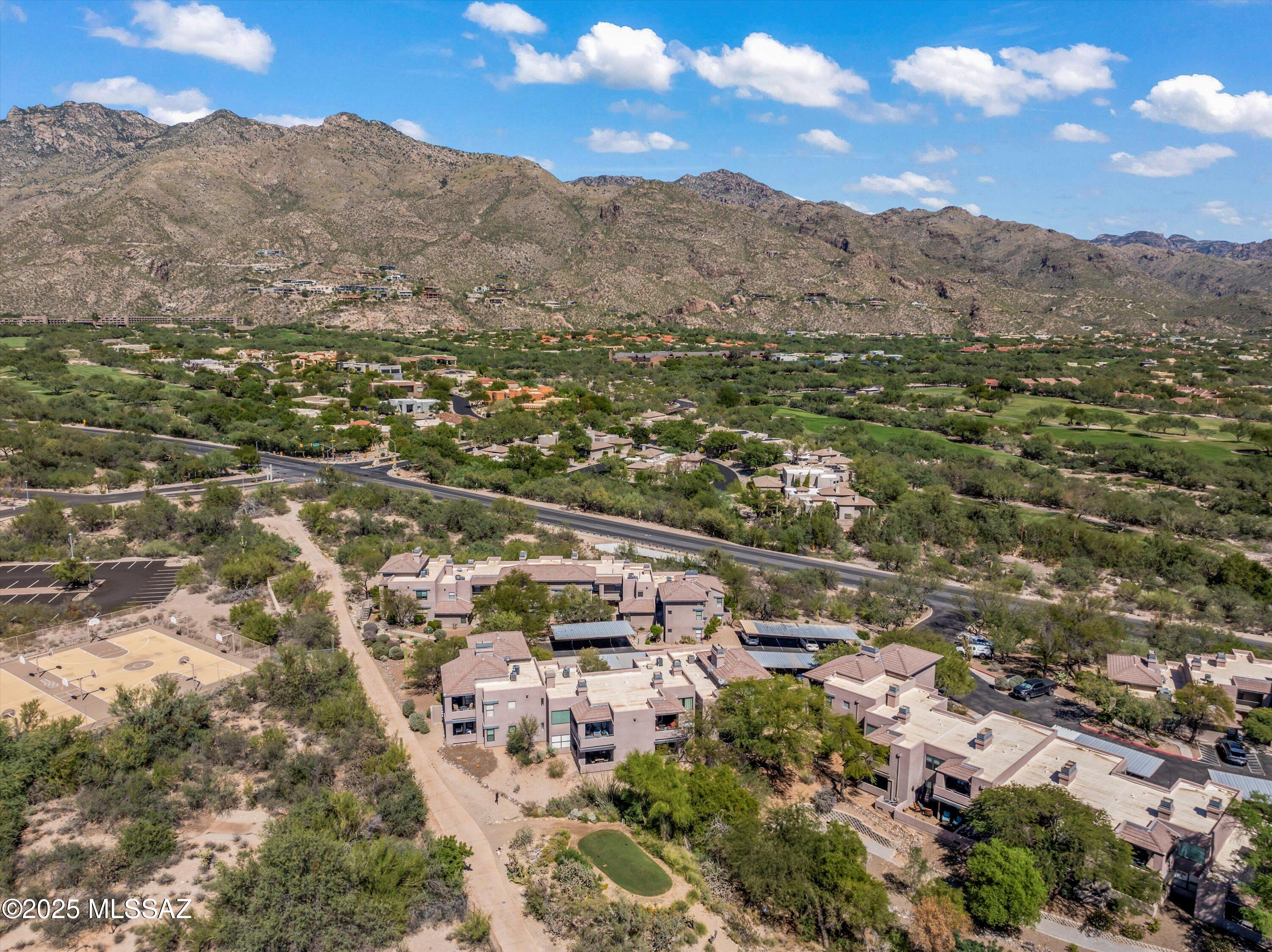 5855 N Kolb Road Unit: 1211