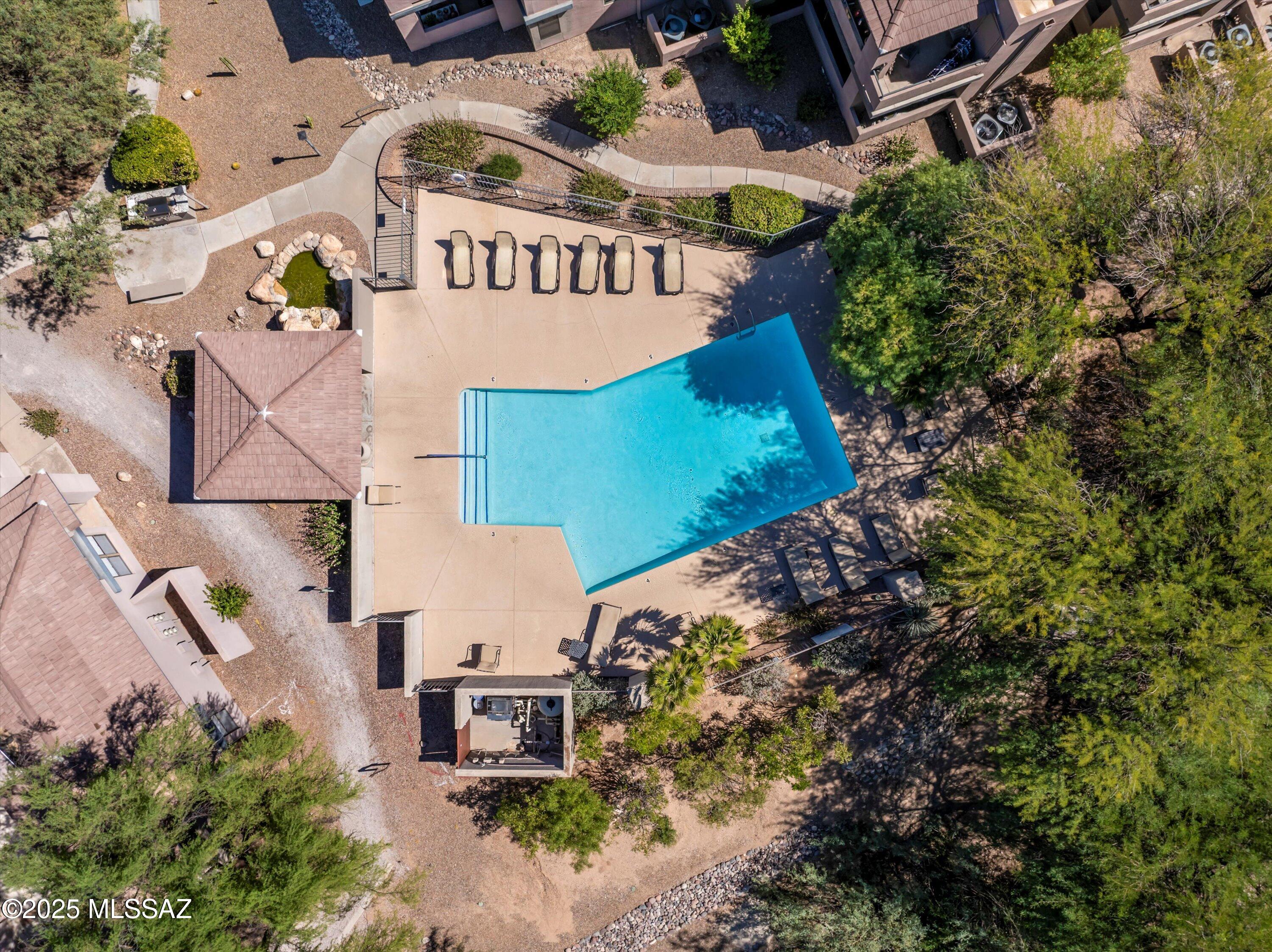 5855 N Kolb Road Unit: 1211