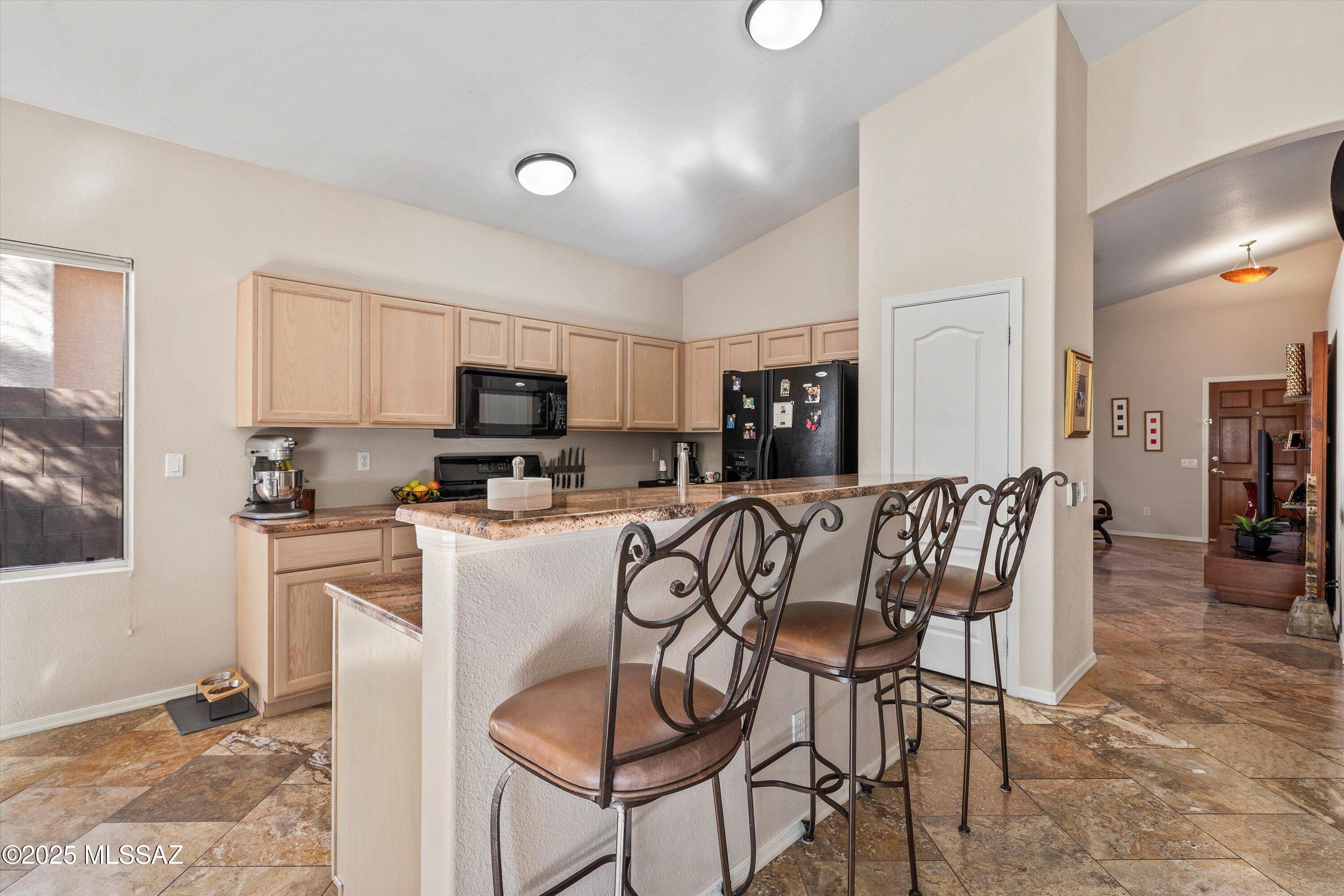 5209 N Windriver Place