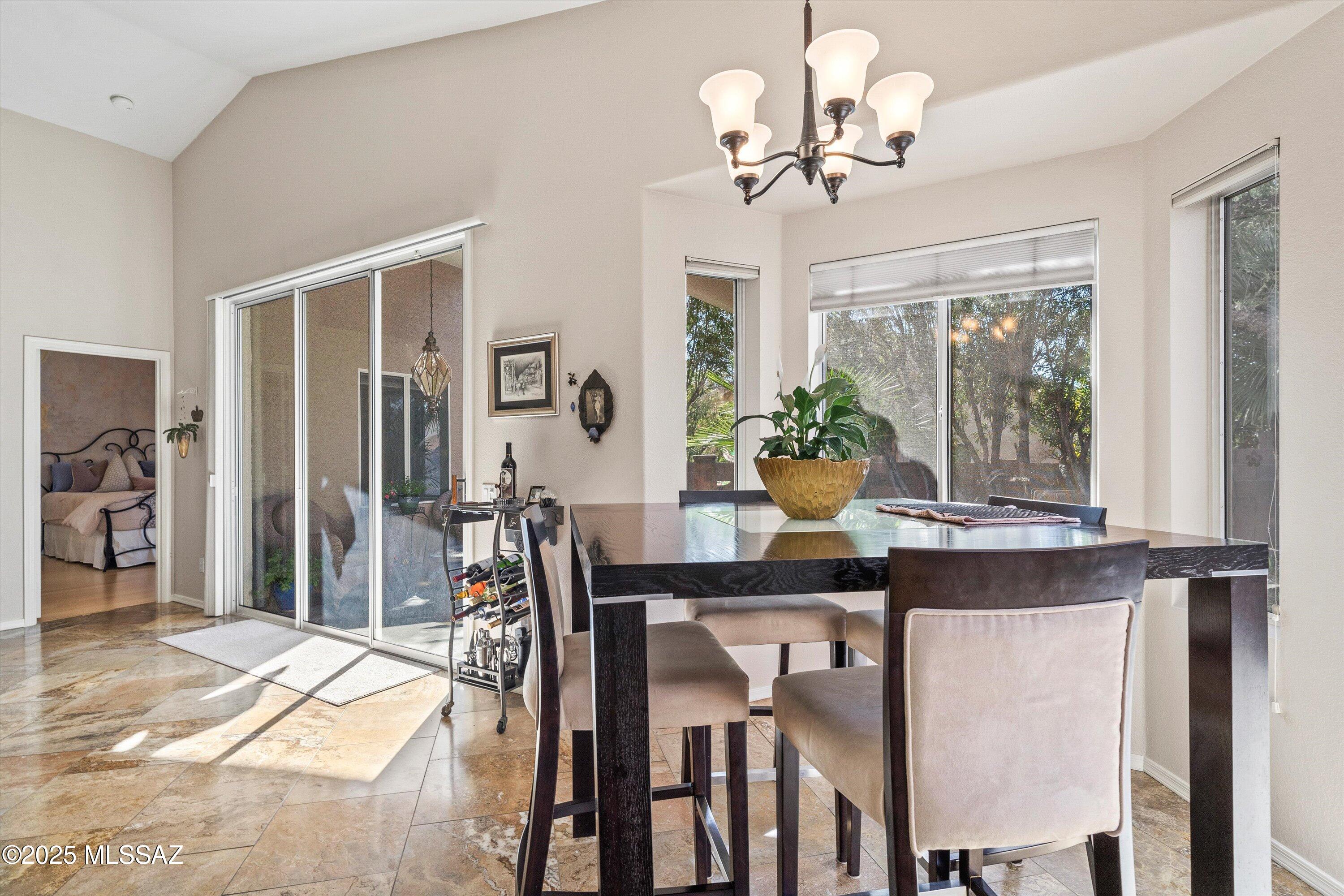 5209 N Windriver Place