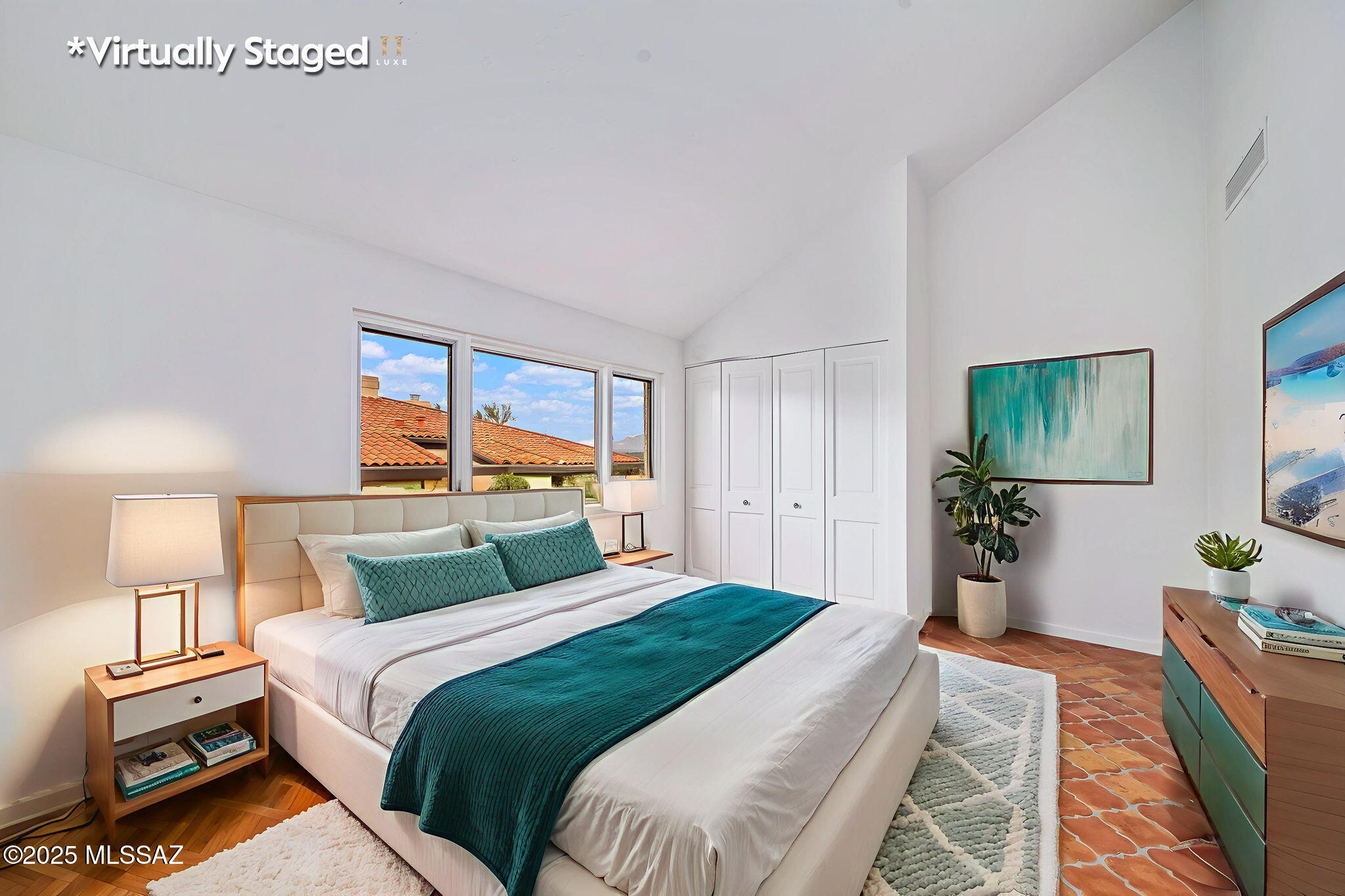 8450 N Nob Hill Drive