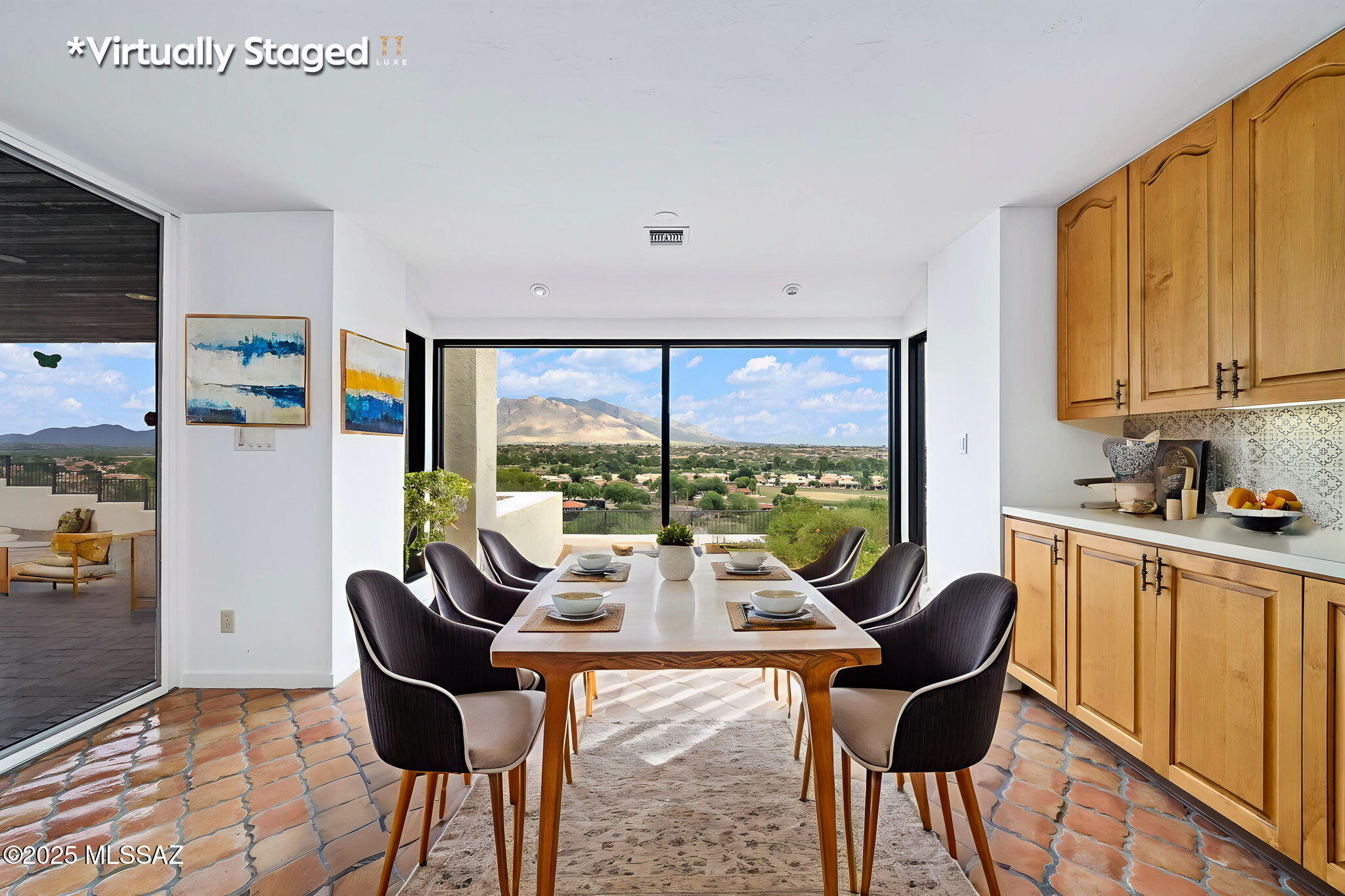 8450 N Nob Hill Drive