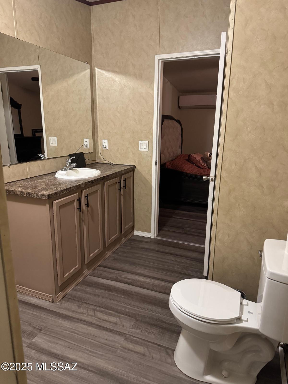 12156 W Jessica Rae Lane