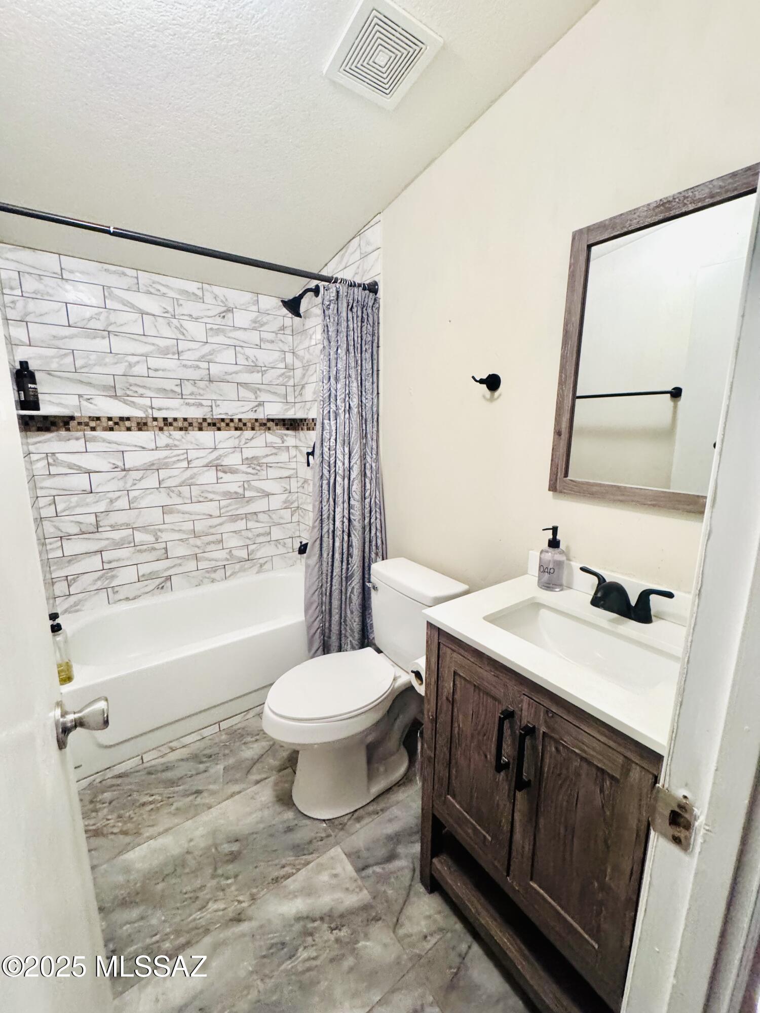 12156 W Jessica Rae Lane