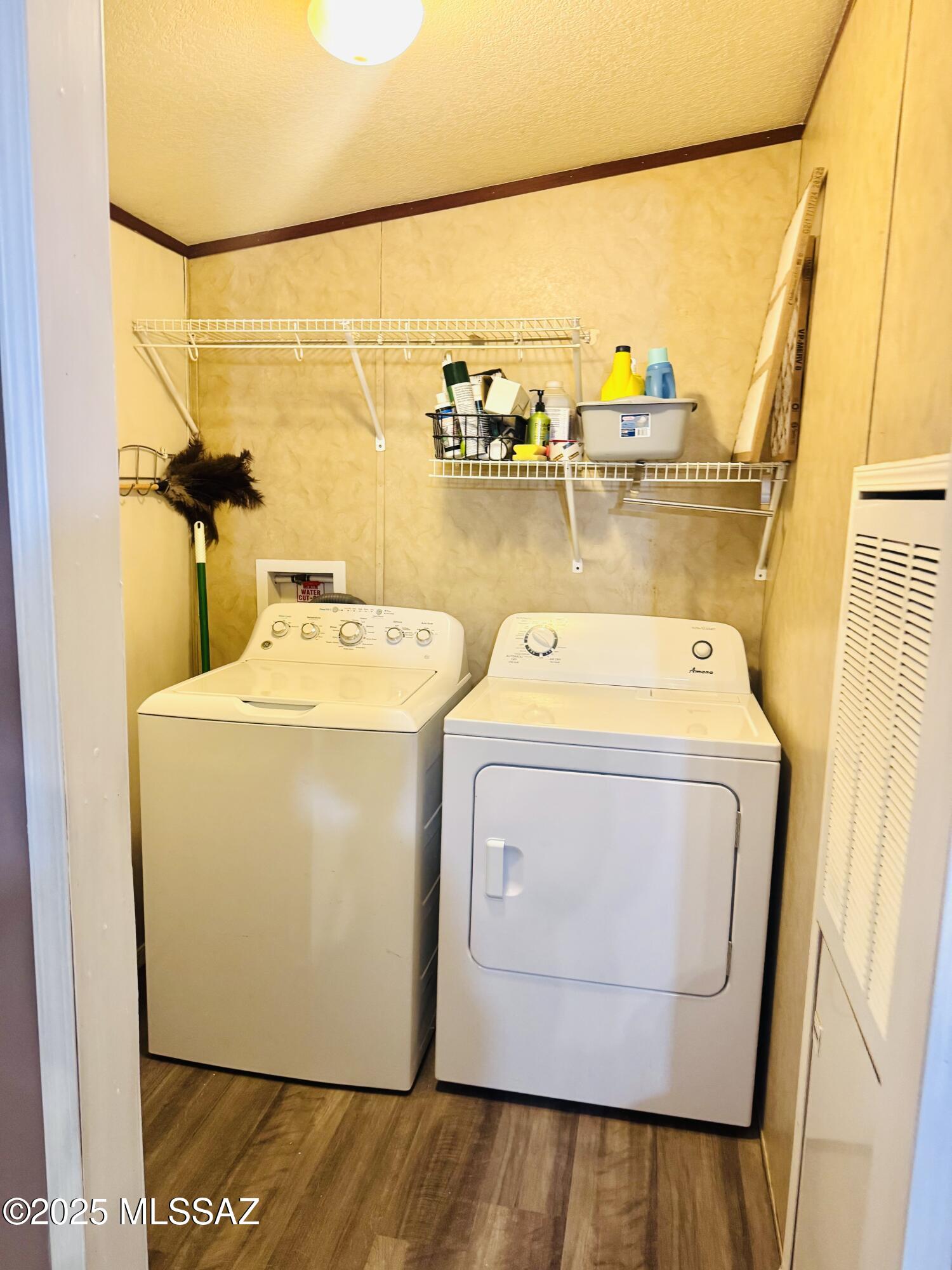 12156 W Jessica Rae Lane