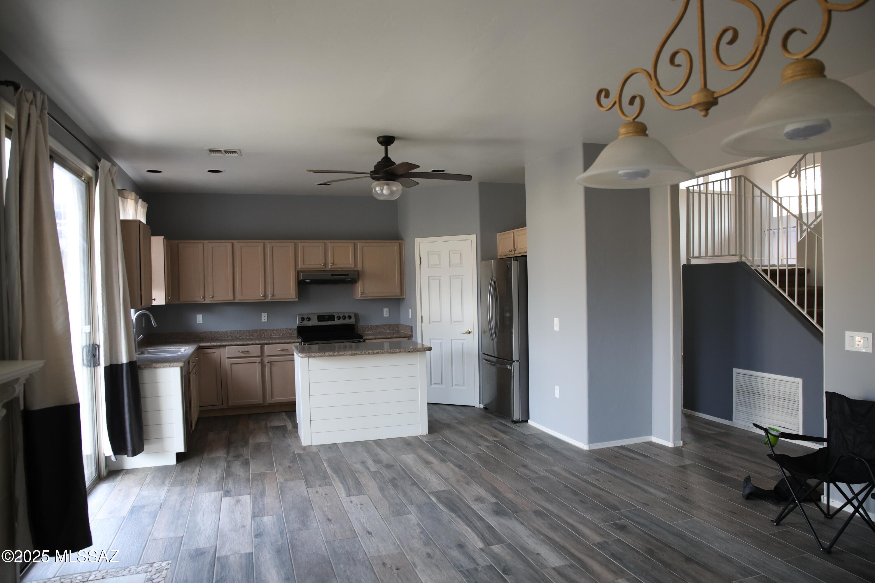 52 W Camino Rio Cebolla