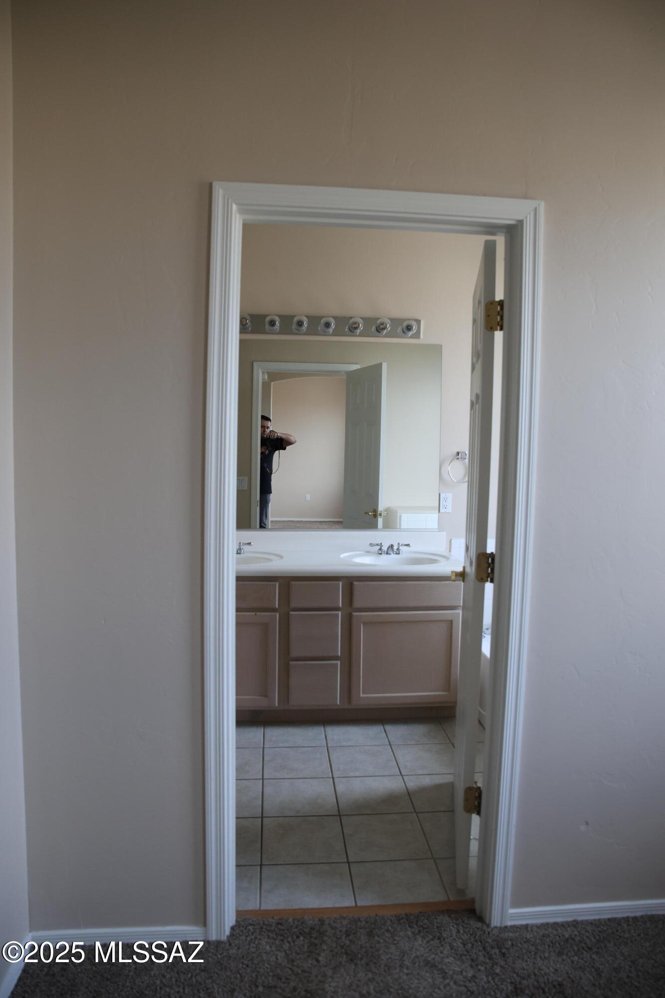 52 W Camino Rio Cebolla