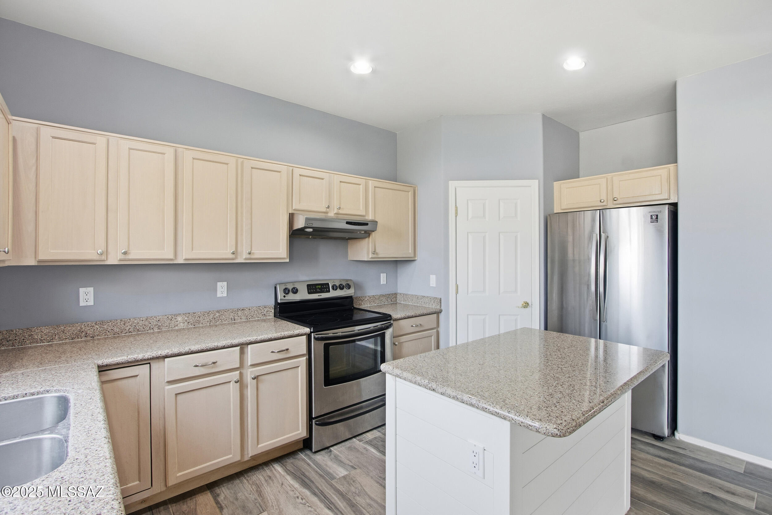 52 W Camino Rio Cebolla