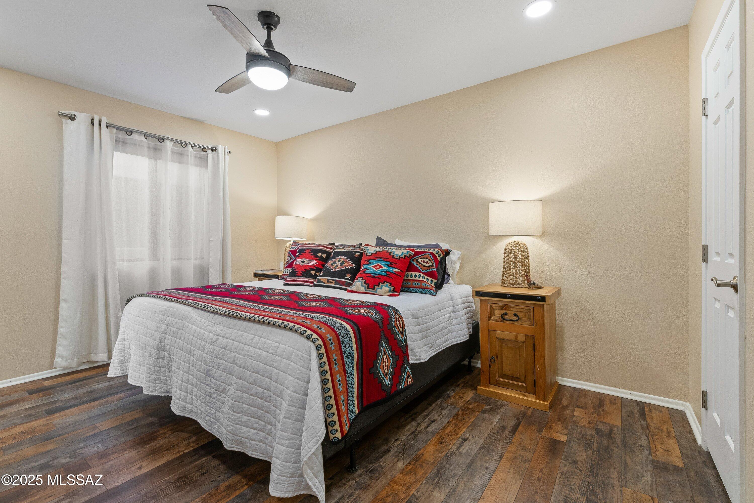 5051 N Sabino Canyon Road Unit: 2220