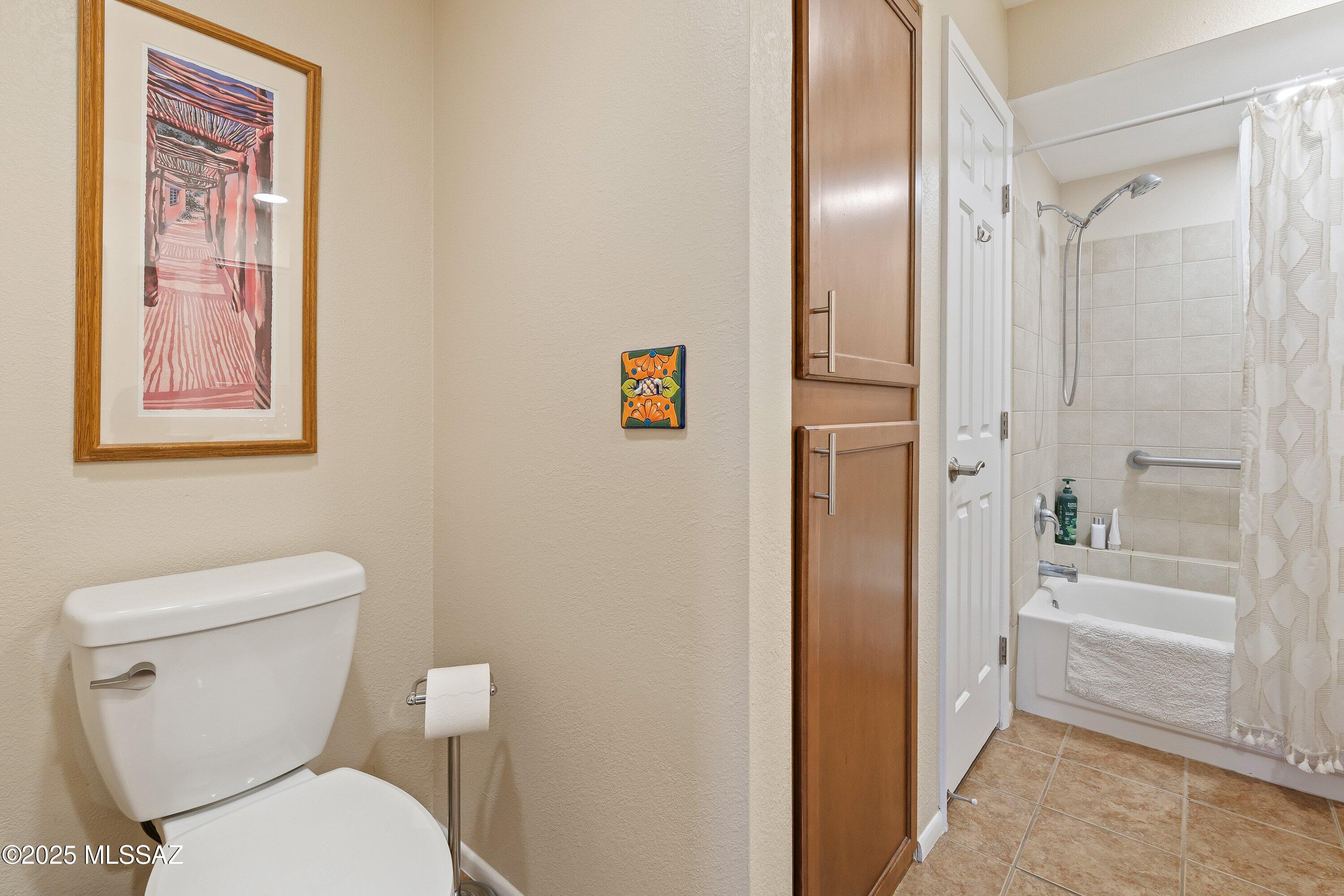 5051 N Sabino Canyon Road Unit: 2220