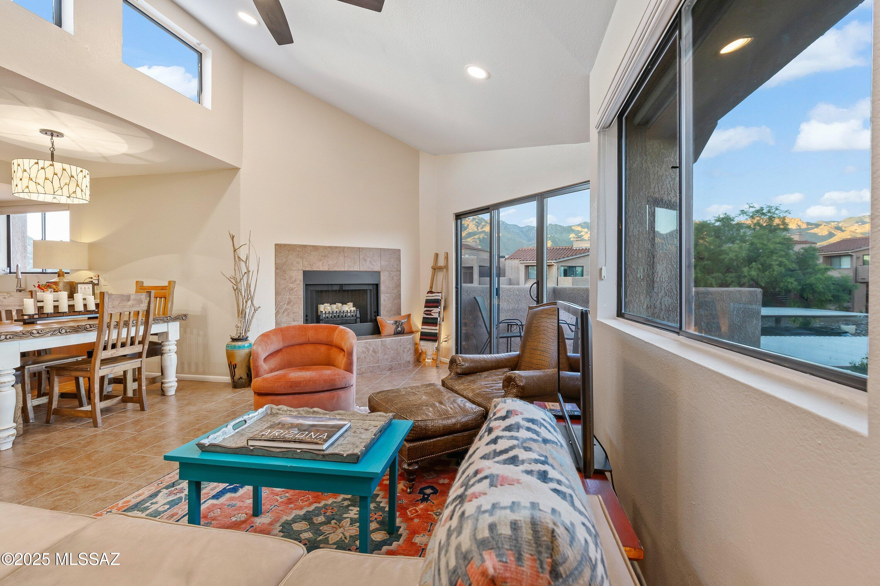 5051 N Sabino Canyon Road Unit: 2220